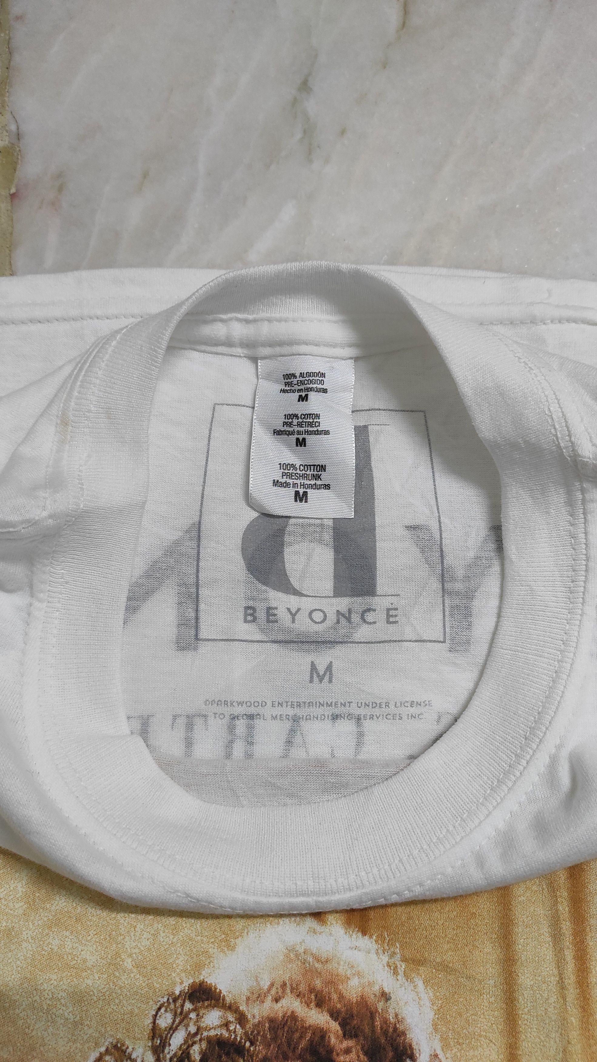 Other Beyonce AOP Mr Carter's 2013 world tour tee Size US M / EU 48-50 / 2 - 3 Thumbnail