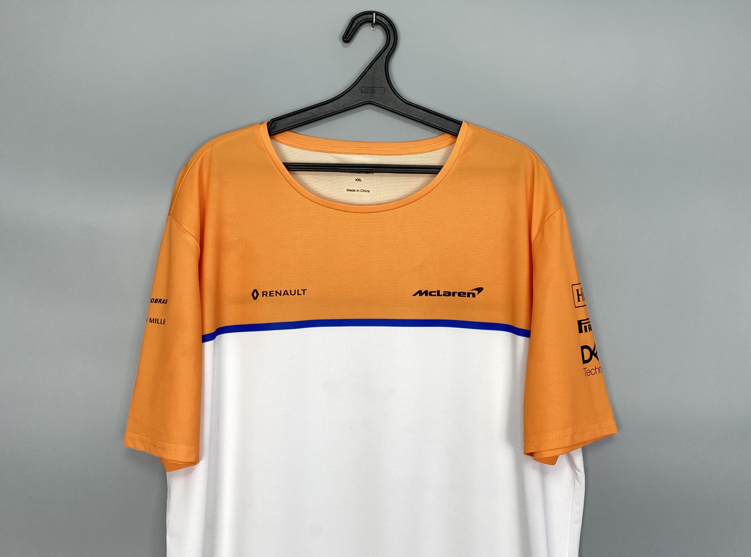 Formula 1 McLaren Renault F1 Formula 1 Racing Team Size US XXL / EU 58 / 5 - 2 Thumbnail