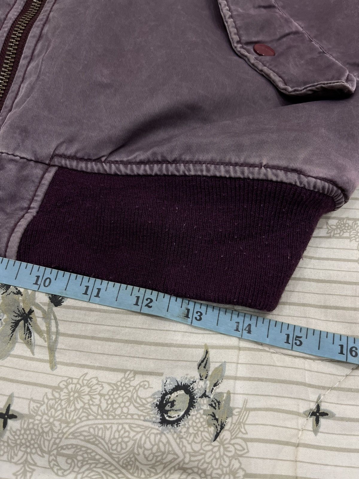 Grailed B66. BOBSON HYPEBEAST BOMBER JACKET Size US S / EU 44-46 / 1 - 9 Thumbnail