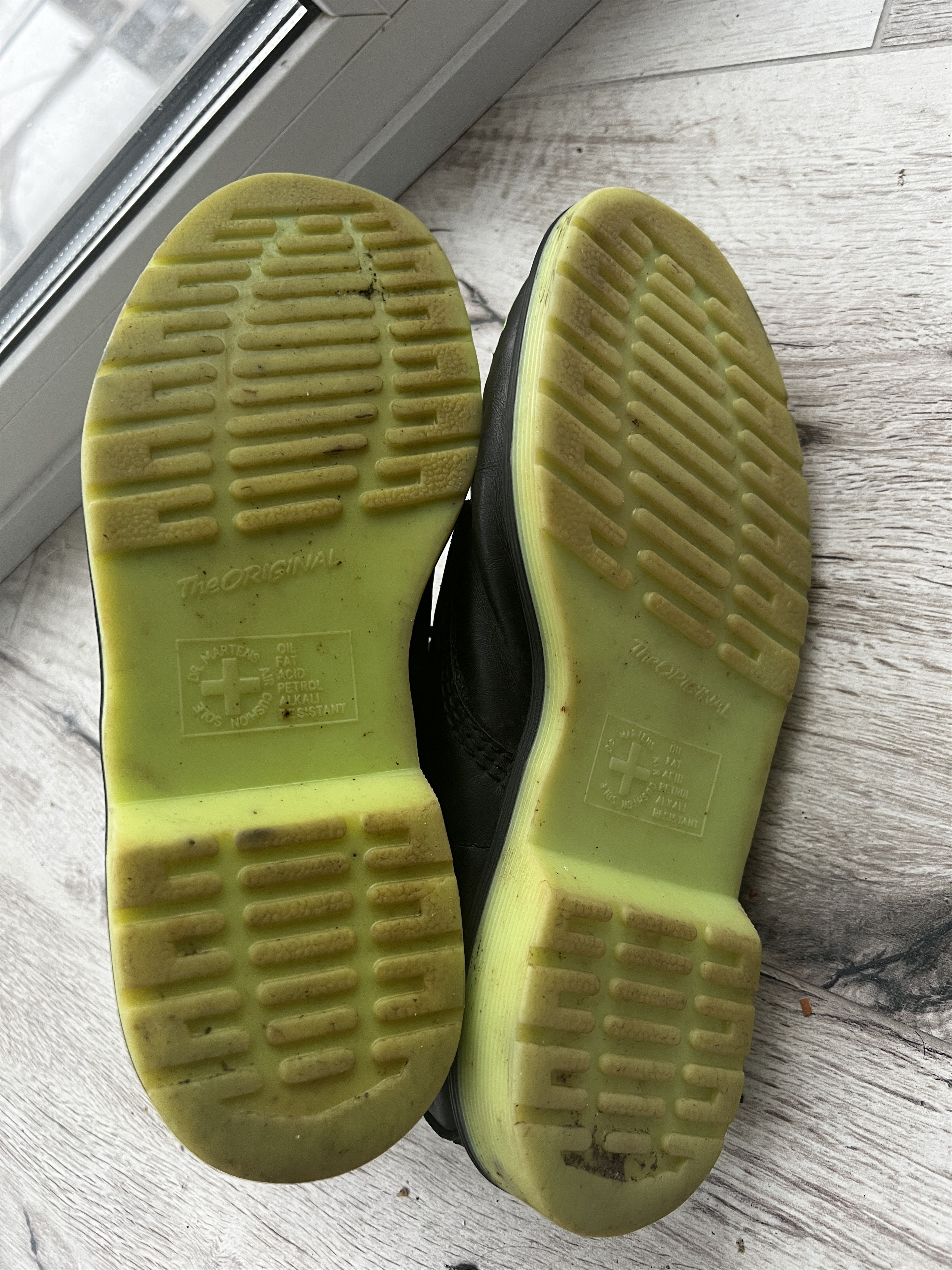 Rare Dr. Martens Skelly Glow in The Dark