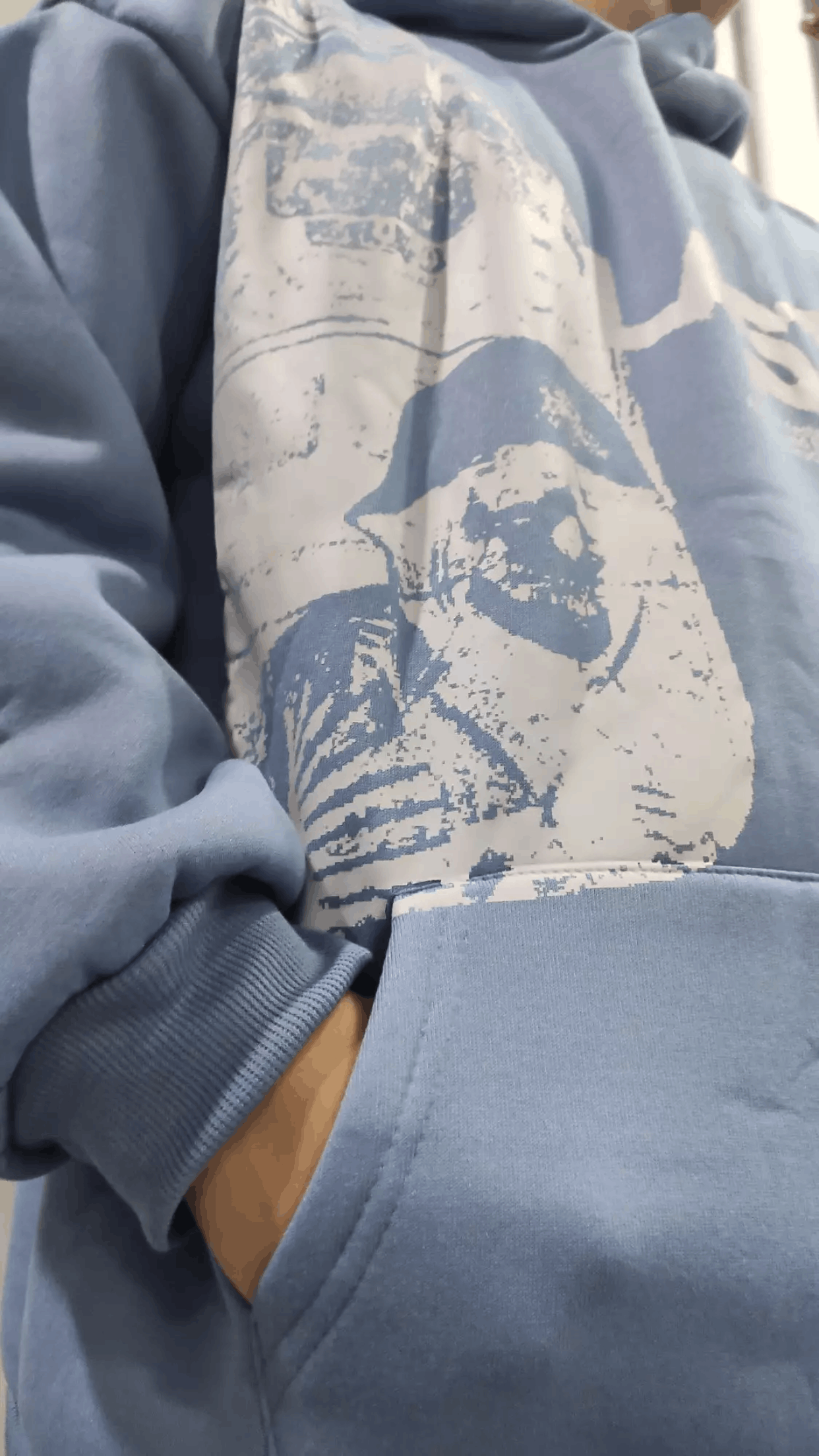 Japanese Brand Blue Color Alphabet Blast Print Hoodie Size US M / EU 48-50 / 2 - 2 Thumbnail