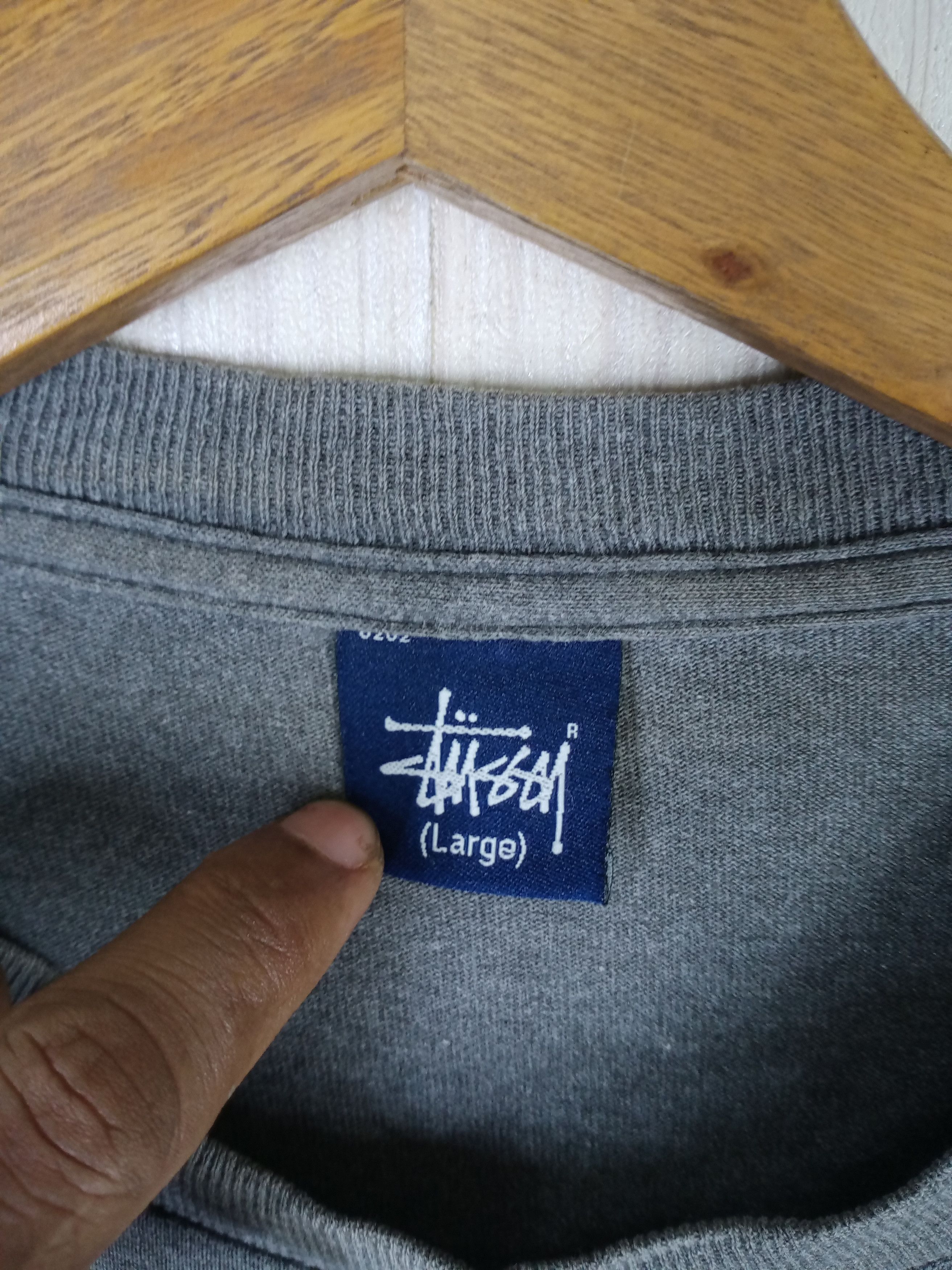 Stussy × Vintage Rare Vintage 90s Stussy London Big Logo Tshirt Size US L / EU 52-54 / 3 - 5 Thumbnail