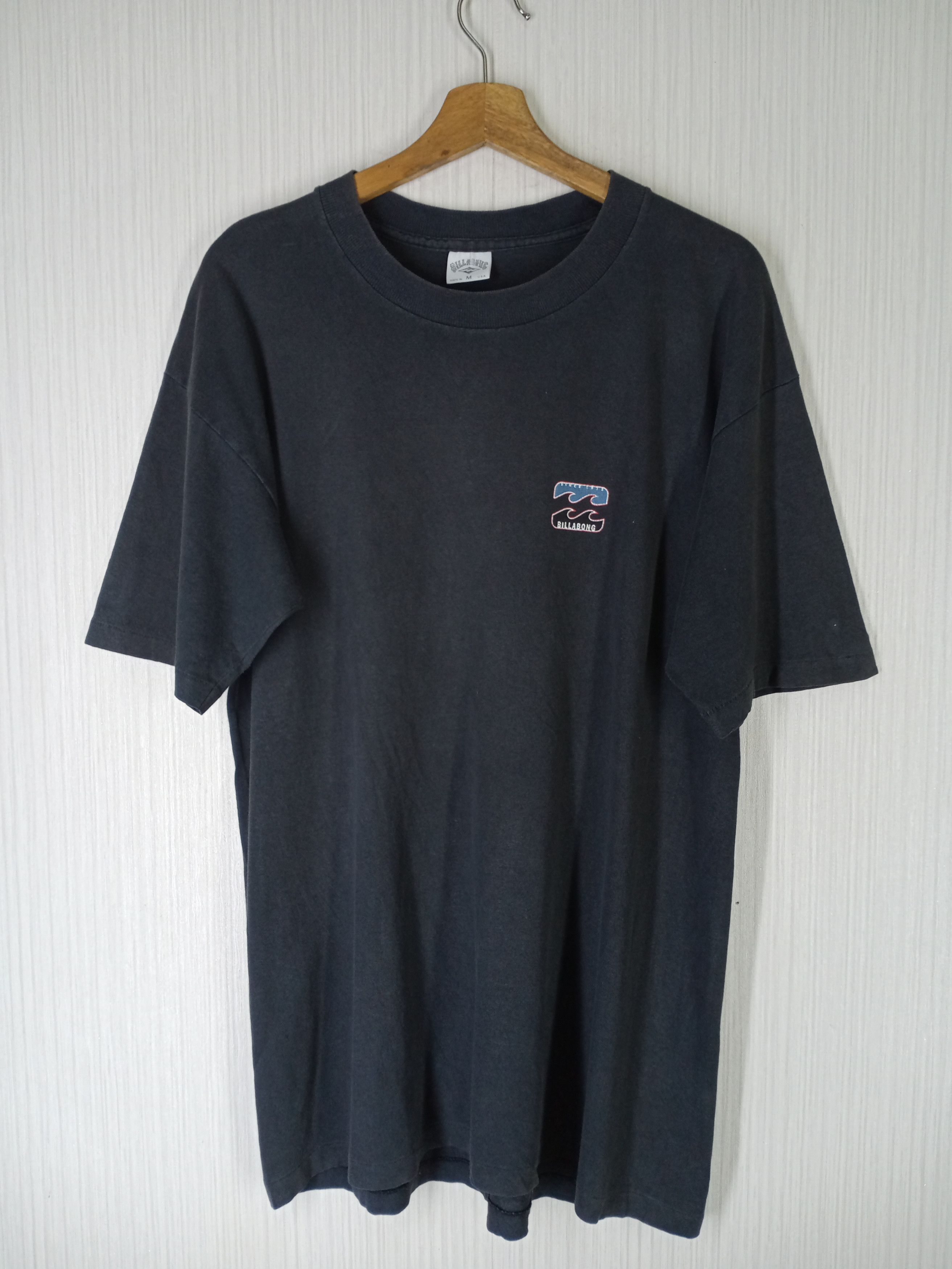 Billabong Rare Vintage 80s Billabong Big Logo Made in Usa Tshirt Size US M / EU 48-50 / 2 - 6 Thumbnail