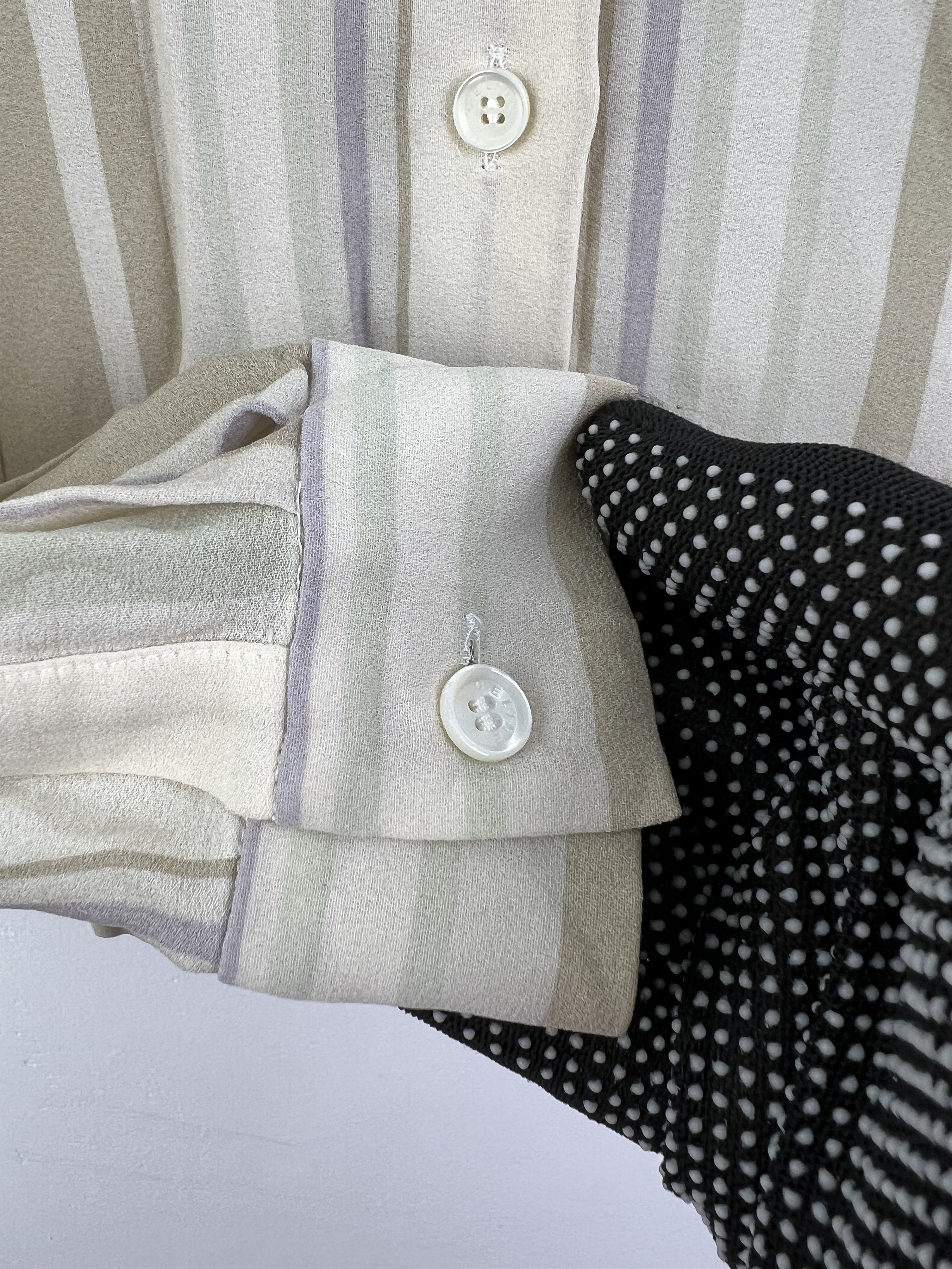 Celine CELINE Silk Striped Buttons-Up Shirt (40) GTMPT036 Size M / US 6-8 / IT 42-44 - 6 Thumbnail