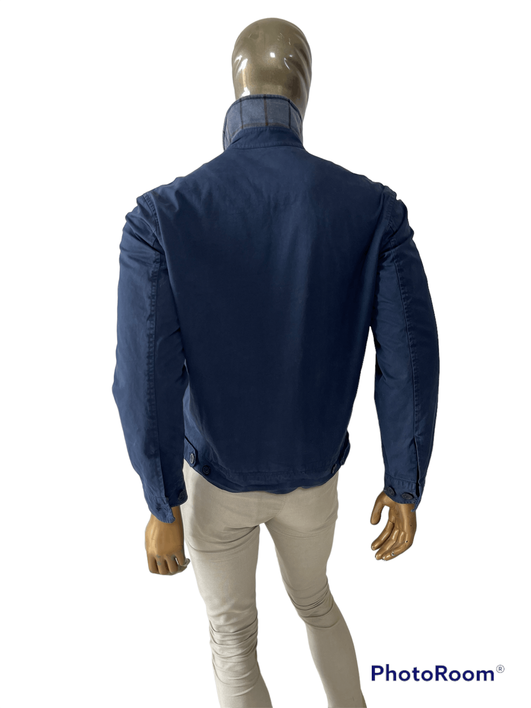 Burberry 🔥 Burberry light jacket tb Burberry size M navy Size US M / EU 48-50 / 2 - 3 Thumbnail