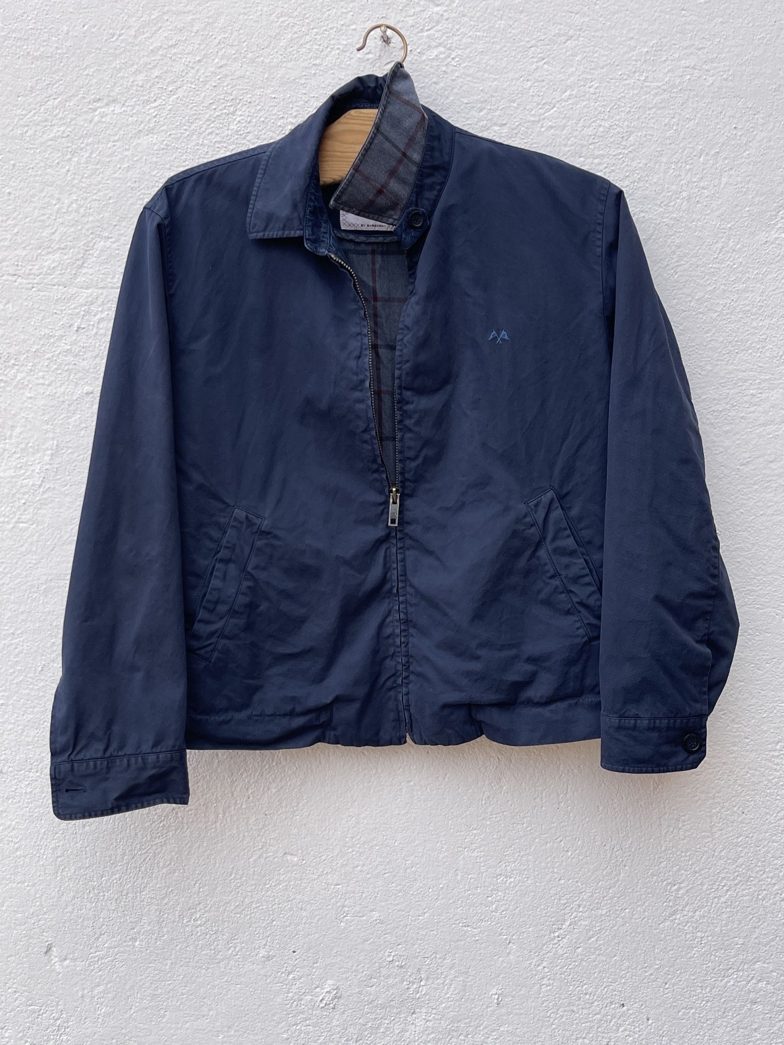Burberry 🔥 Burberry light jacket tb Burberry size M navy Size US M / EU 48-50 / 2 - 12 Thumbnail