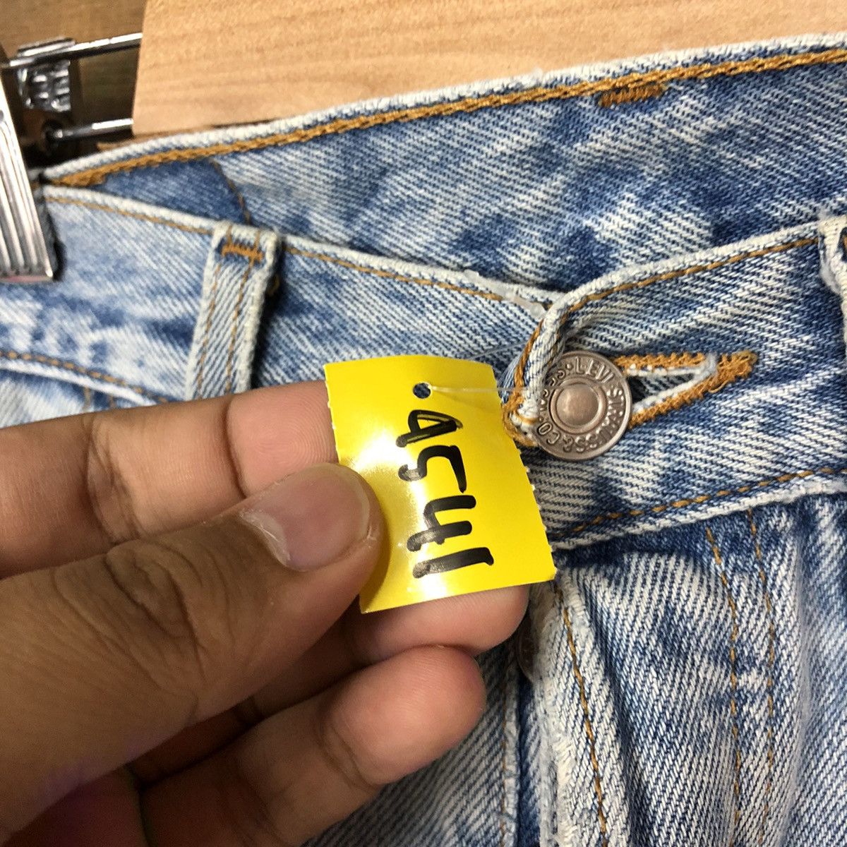 Levi's 501 usa Levis vintage jeans Denim Pants #4541 Size US 31 - 9 Thumbnail