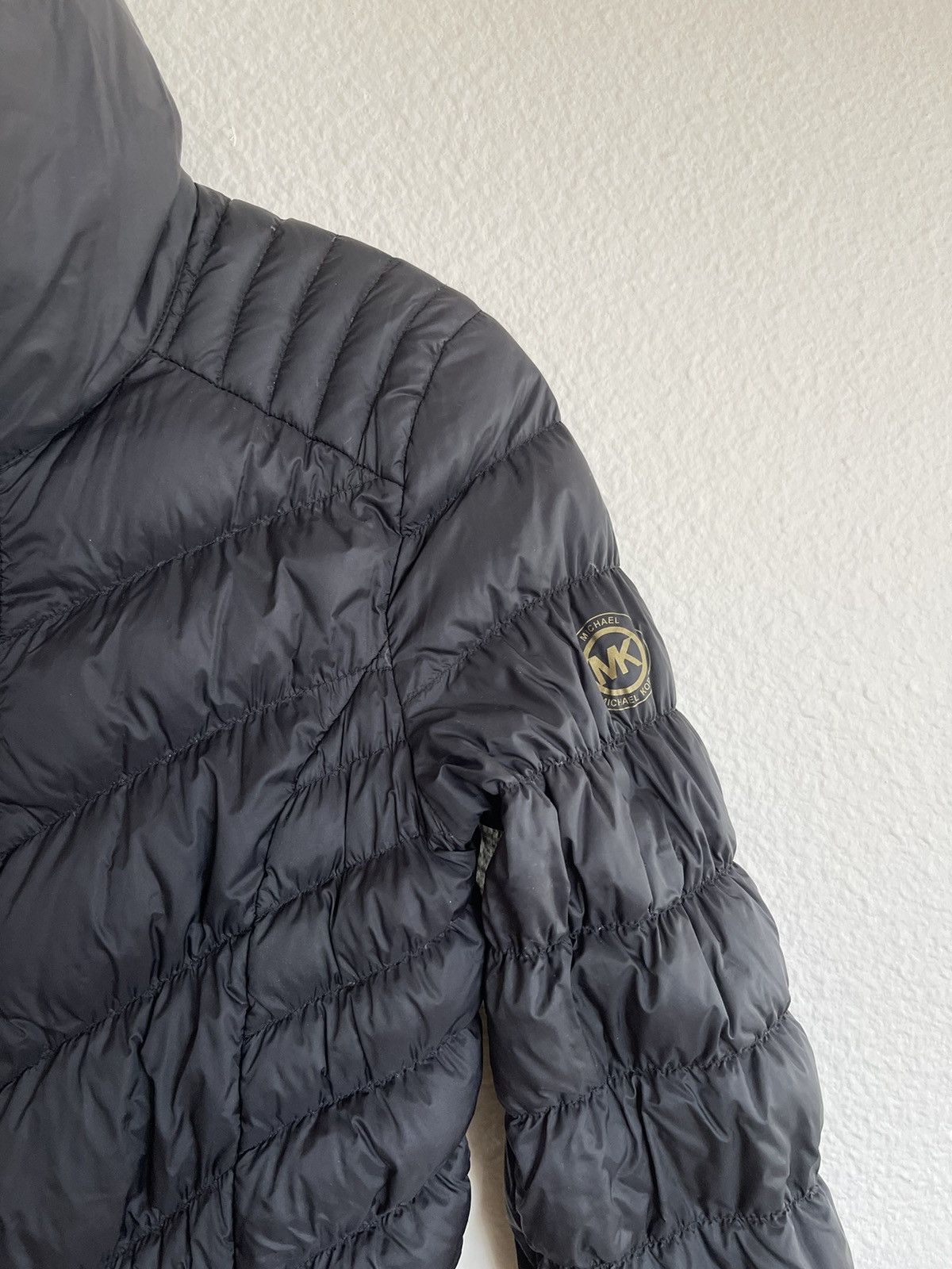 Michael Kors packable down fill jacket pre loved size XS
