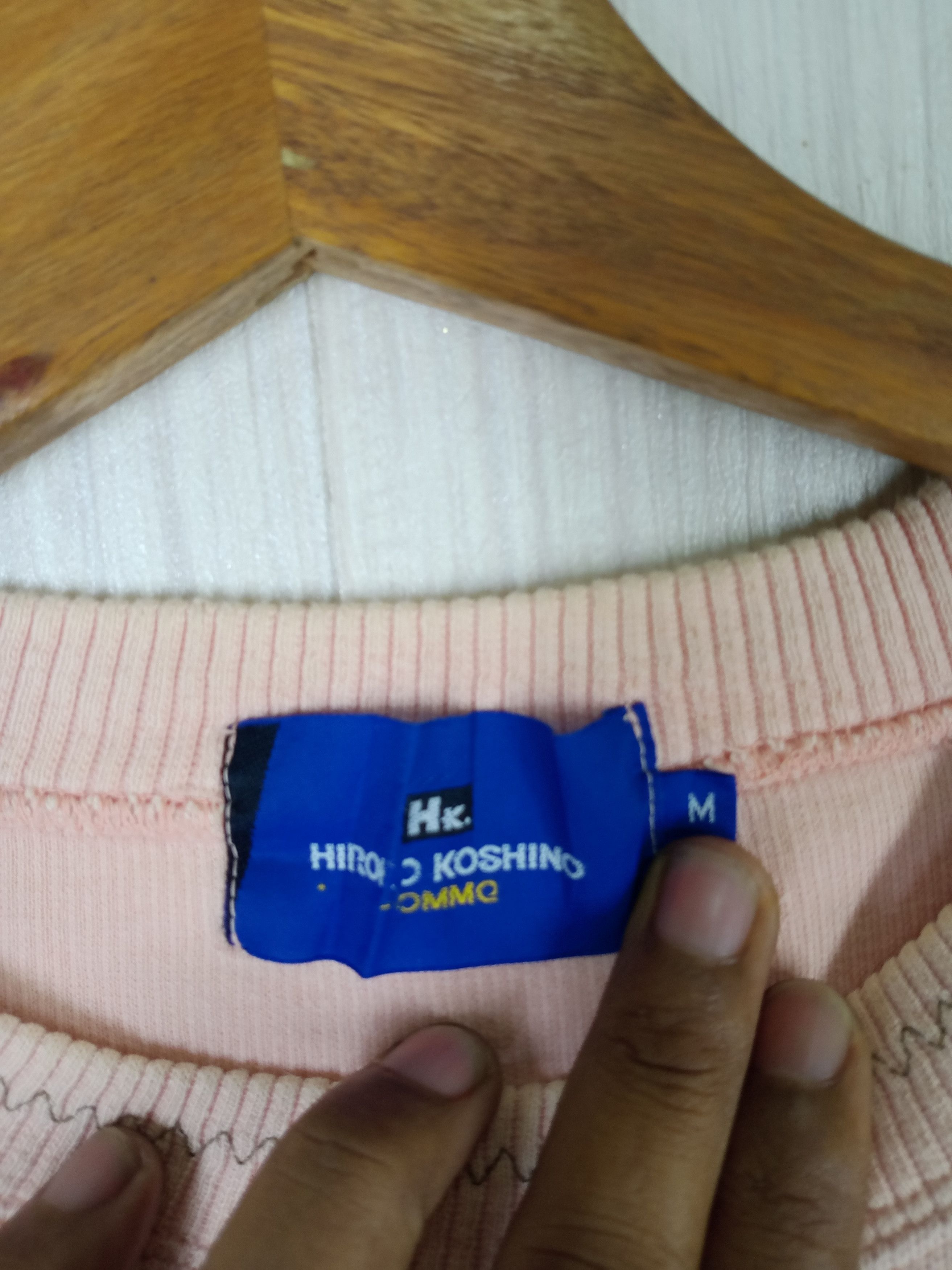 Hiroko Koshino Homme Rare Vintage Hiroko Koshino Homme Big Logo Sweatshirt Size US M / EU 48-50 / 2 - 3 Thumbnail