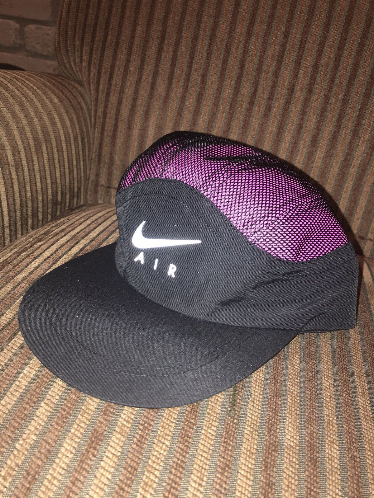 Supreme nike trail running on sale hat