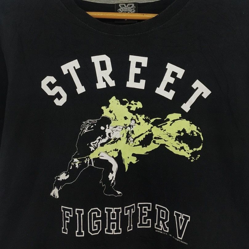 Japanese Brand × Vintage Vintage Capcom Street Fighter V Shirt. #G Size US M / EU 48-50 / 2 - 3 Thumbnail