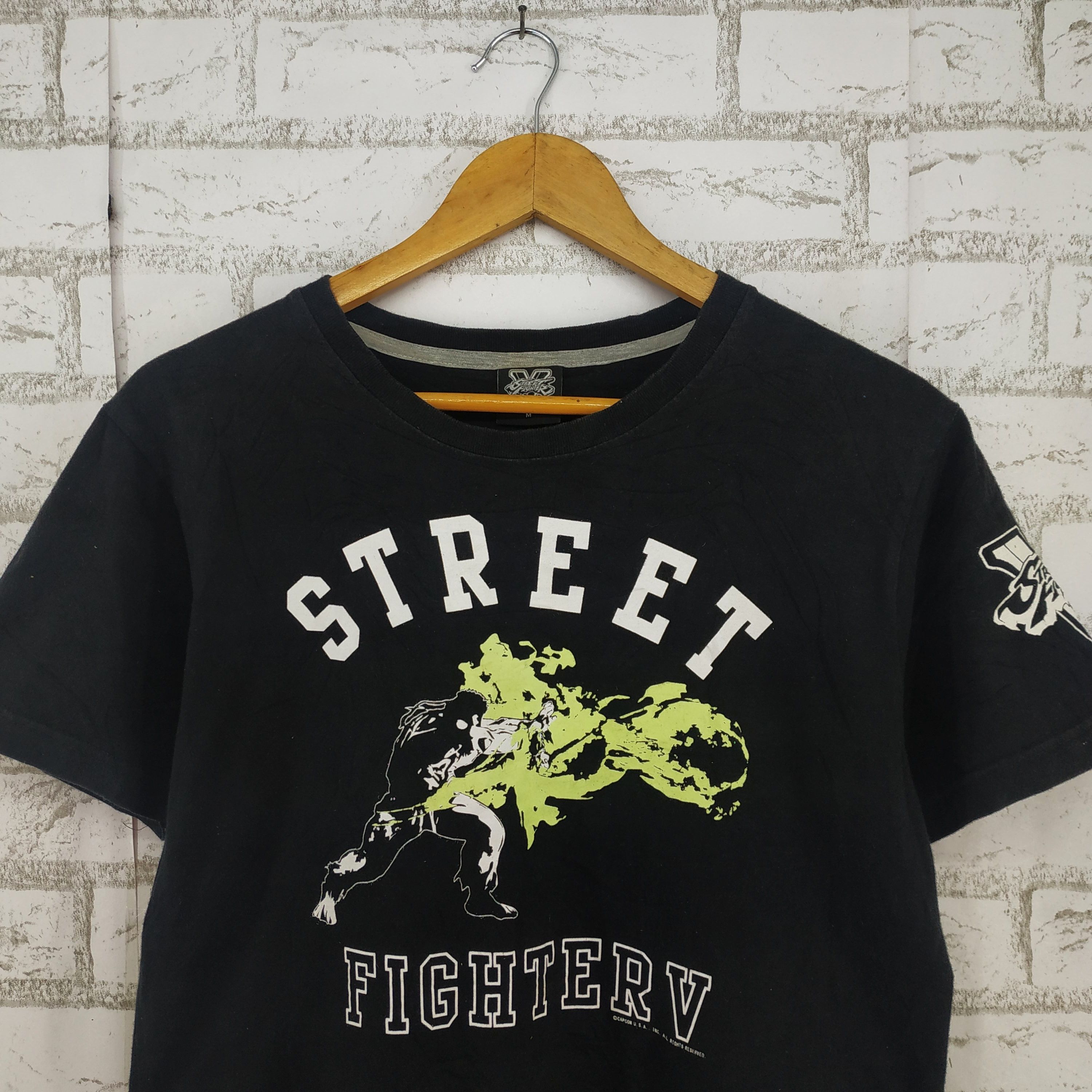Japanese Brand × Vintage Vintage Capcom Street Fighter V Shirt. #G Size US M / EU 48-50 / 2 - 2 Thumbnail