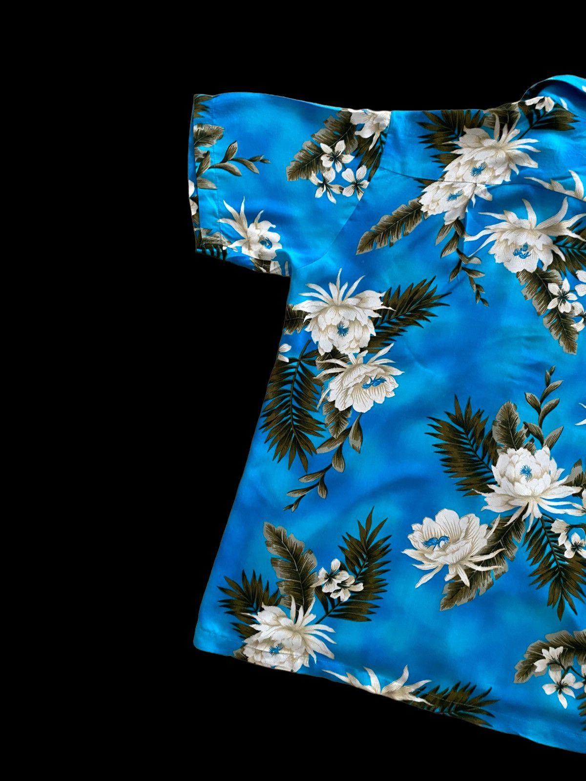 Vintage Vintage 🌸100% Rayon Hawaii Shirt Flowers design Size US L / EU 52-54 / 3 - 10 Thumbnail