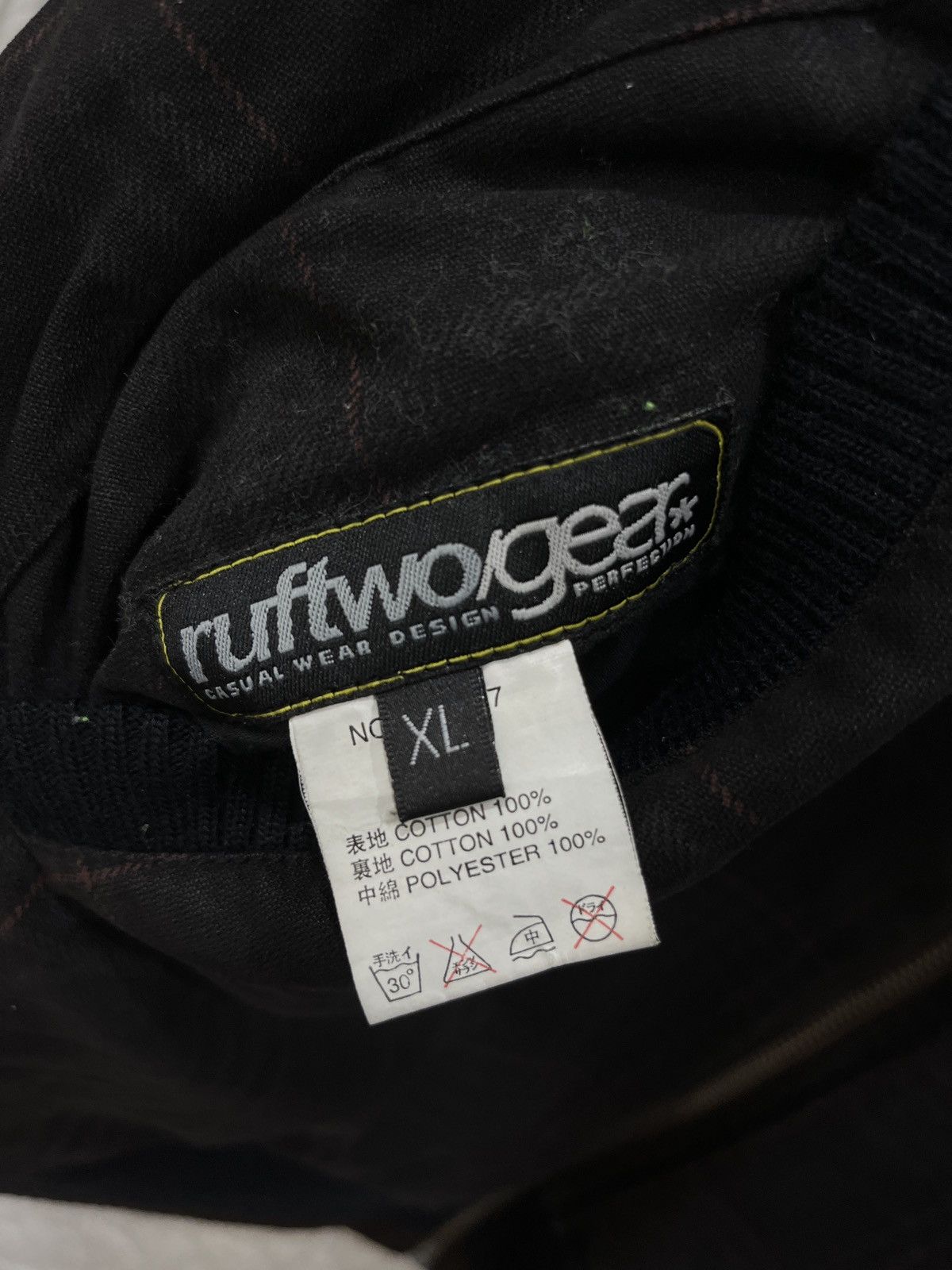 Vintage (Xx). RUFTWOGEAR HYPEBEAST RIVERSIBLE CORDUROY JACKET Size US L / EU 52-54 / 3 - 10 Thumbnail