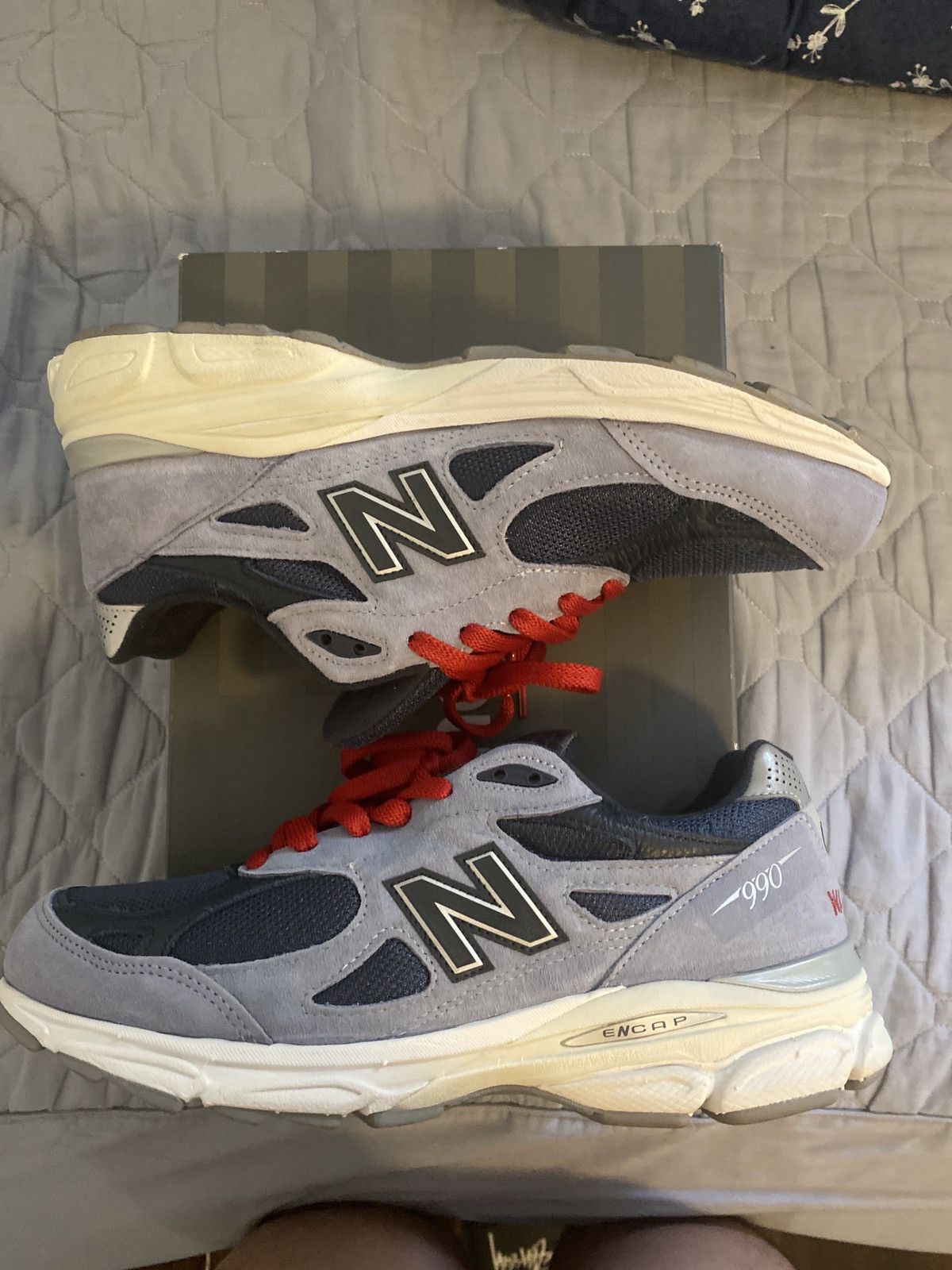 New Balance × No Vacancy Inn New Balance 990V3 x No Vacancy Inn 