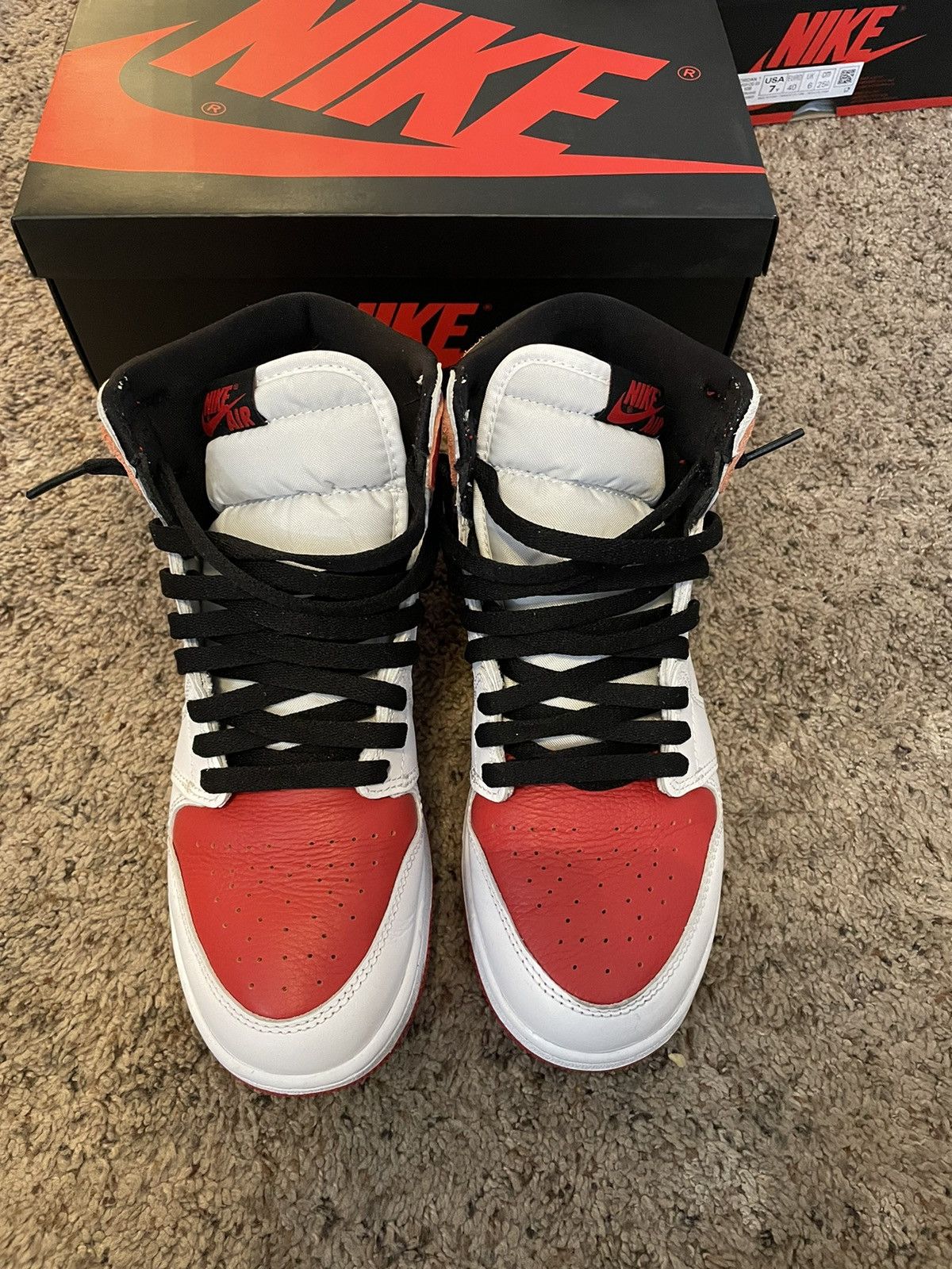 Jordan 1 University Red