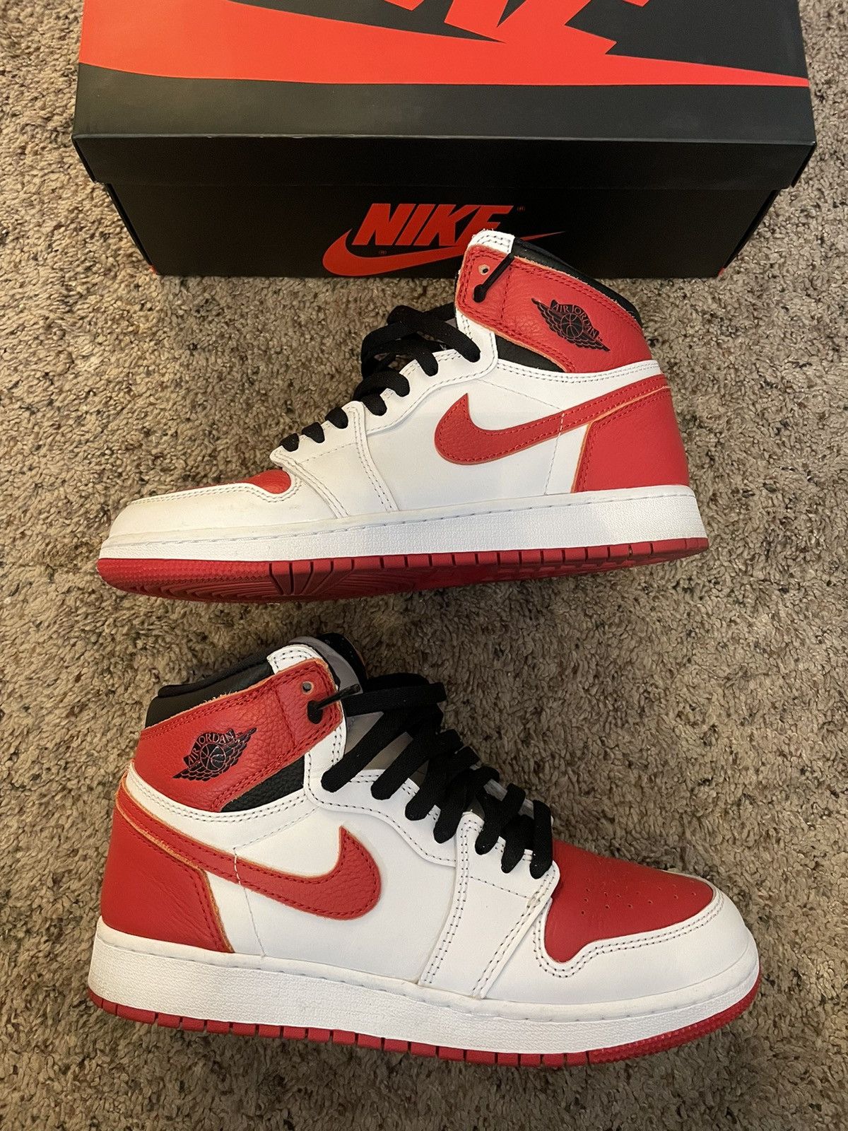 Jordan 1 University Red