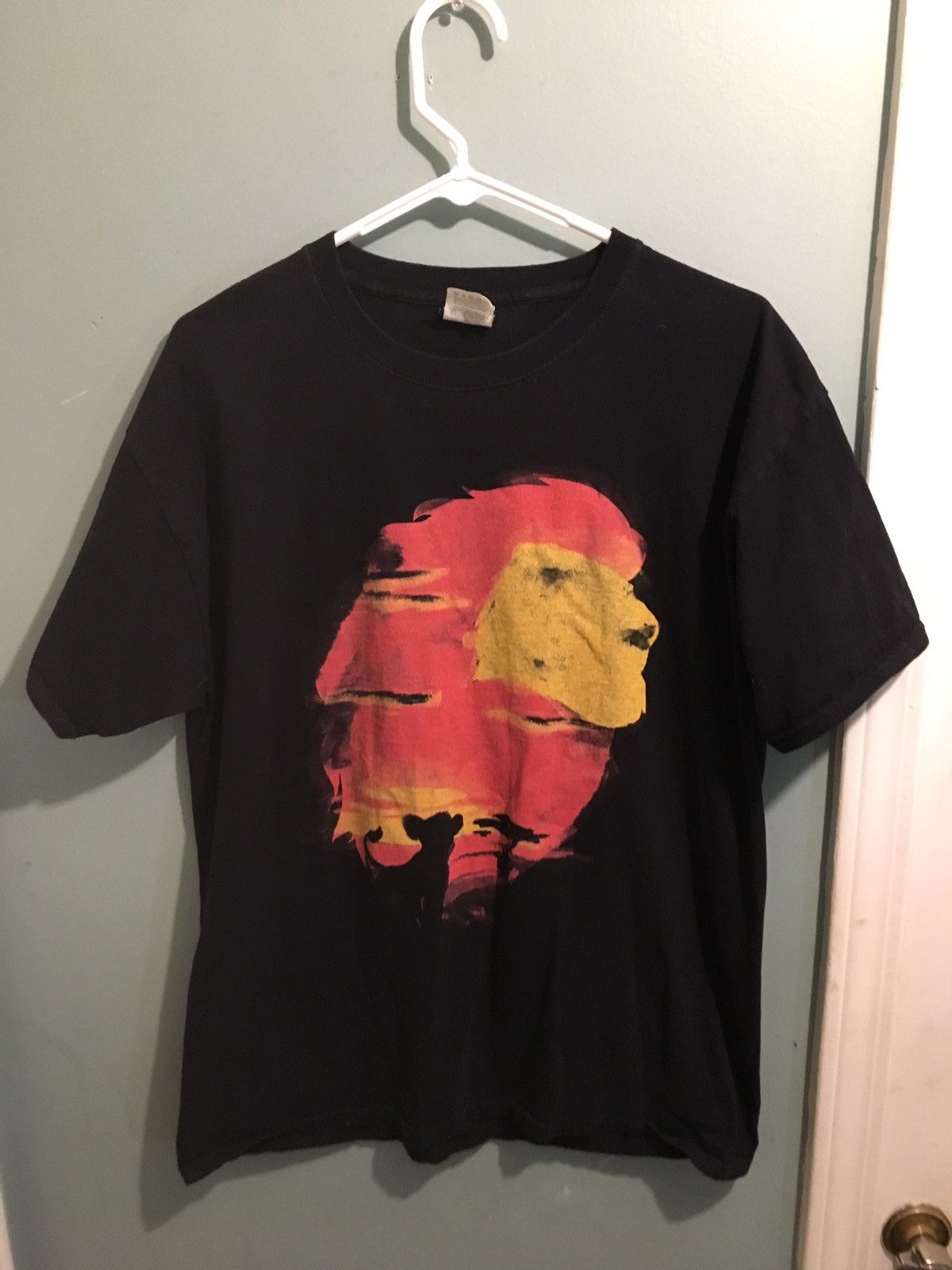Disney × Vintage Vintage Lion King tee Size US L / EU 52-54 / 3 - 1 Preview