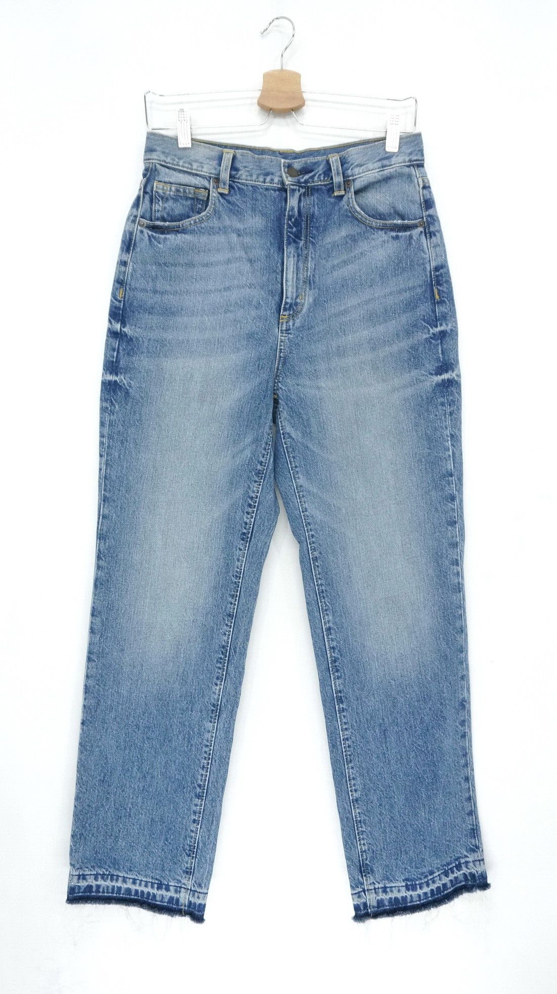 Japanese Brand GU Japan High Waisted Frayed Released Hem Unisex Jeans Size US 28 / EU 44 - 1 Thumbnail
