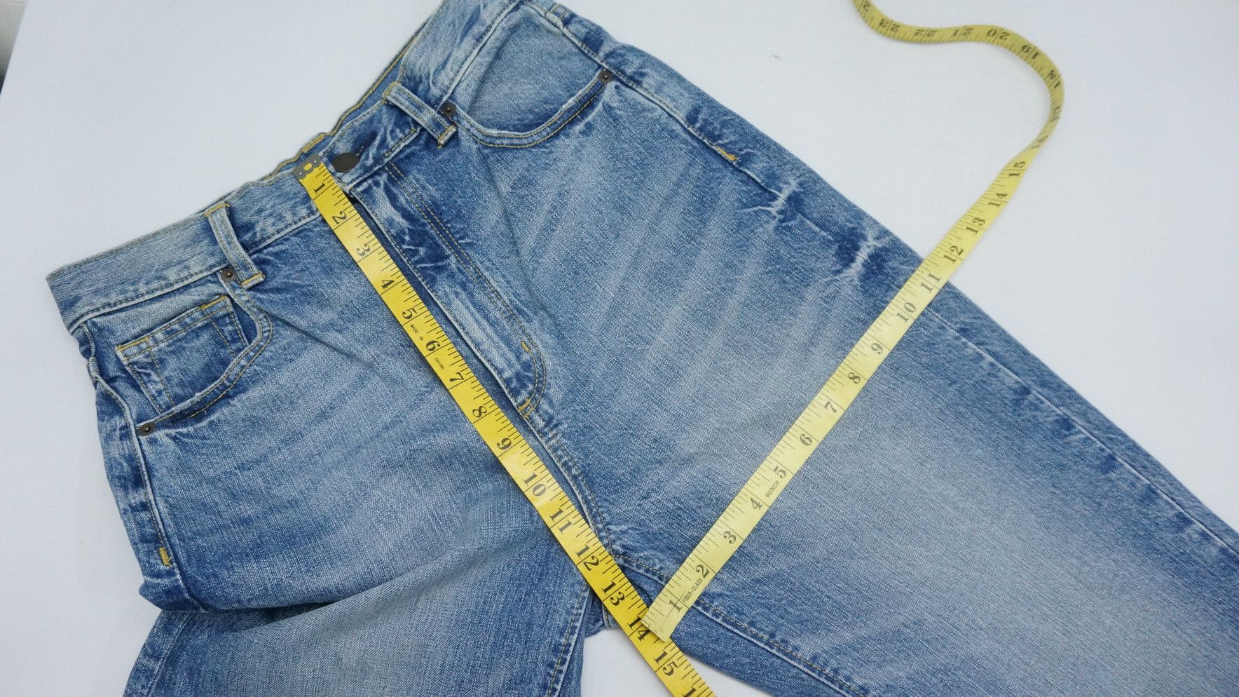 Japanese Brand GU Japan High Waisted Frayed Released Hem Unisex Jeans Size US 28 / EU 44 - 12 Thumbnail