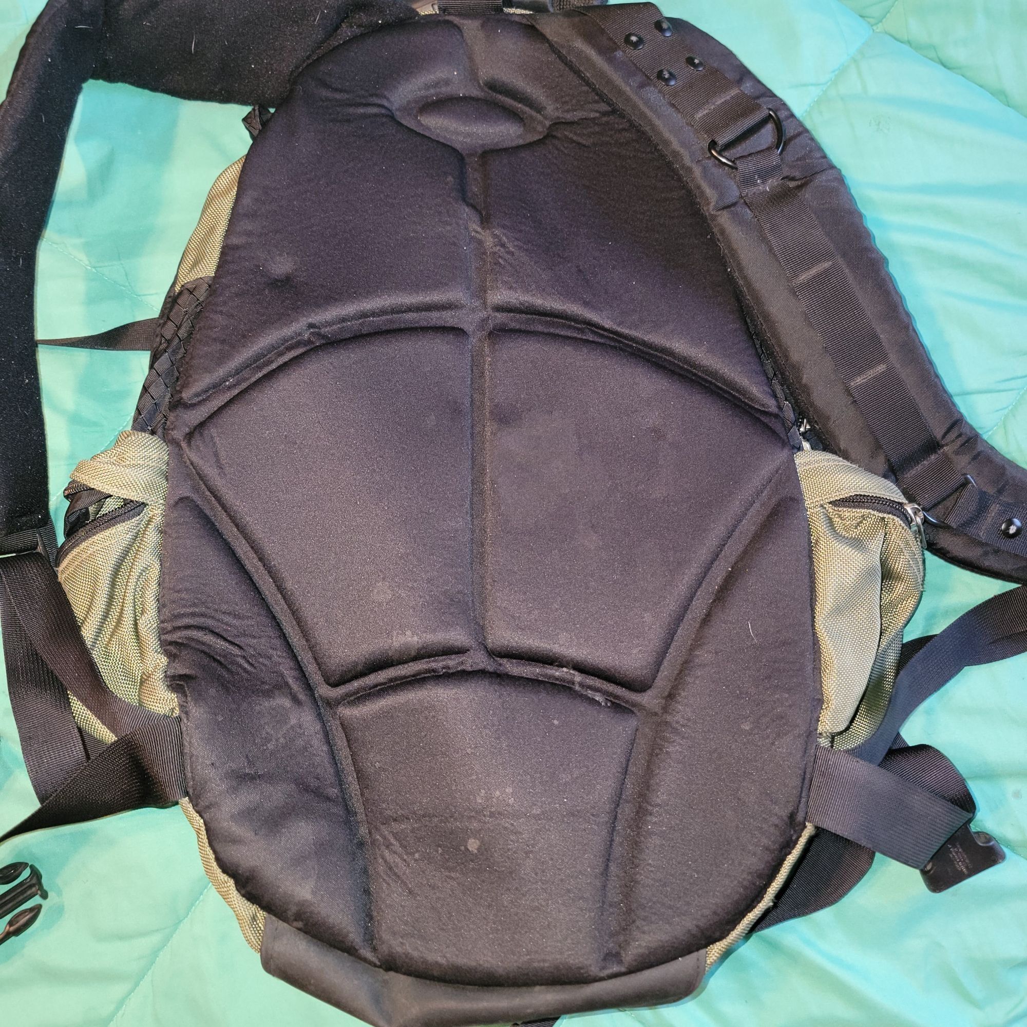Oakley Oakley Icon Tactical Backpack Green Outdoor Camping Everyday Size ONE SIZE - 3 Thumbnail