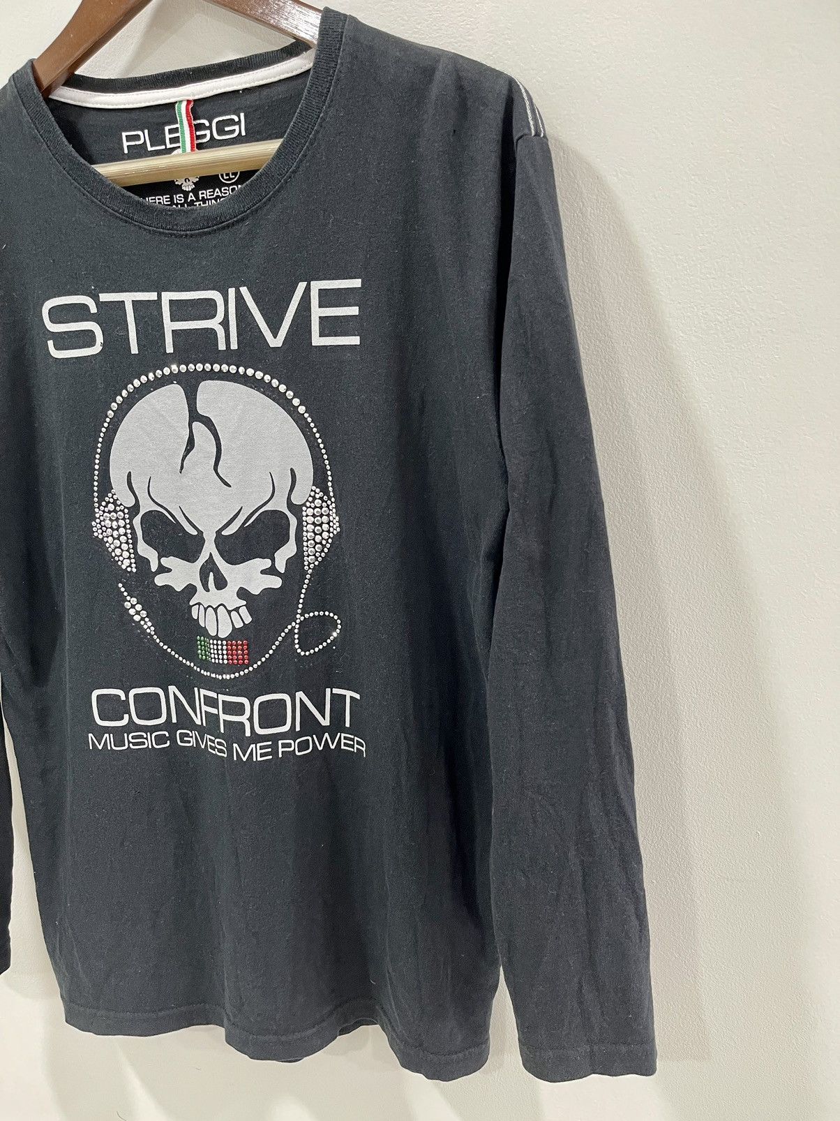 Japanese Brand × Vintage VINTAGE PLEGGI JAPANESE BRAND BIG SKULL MUSIC GIVES ME POWER Size US S / EU 44-46 / 1 - 4 Thumbnail