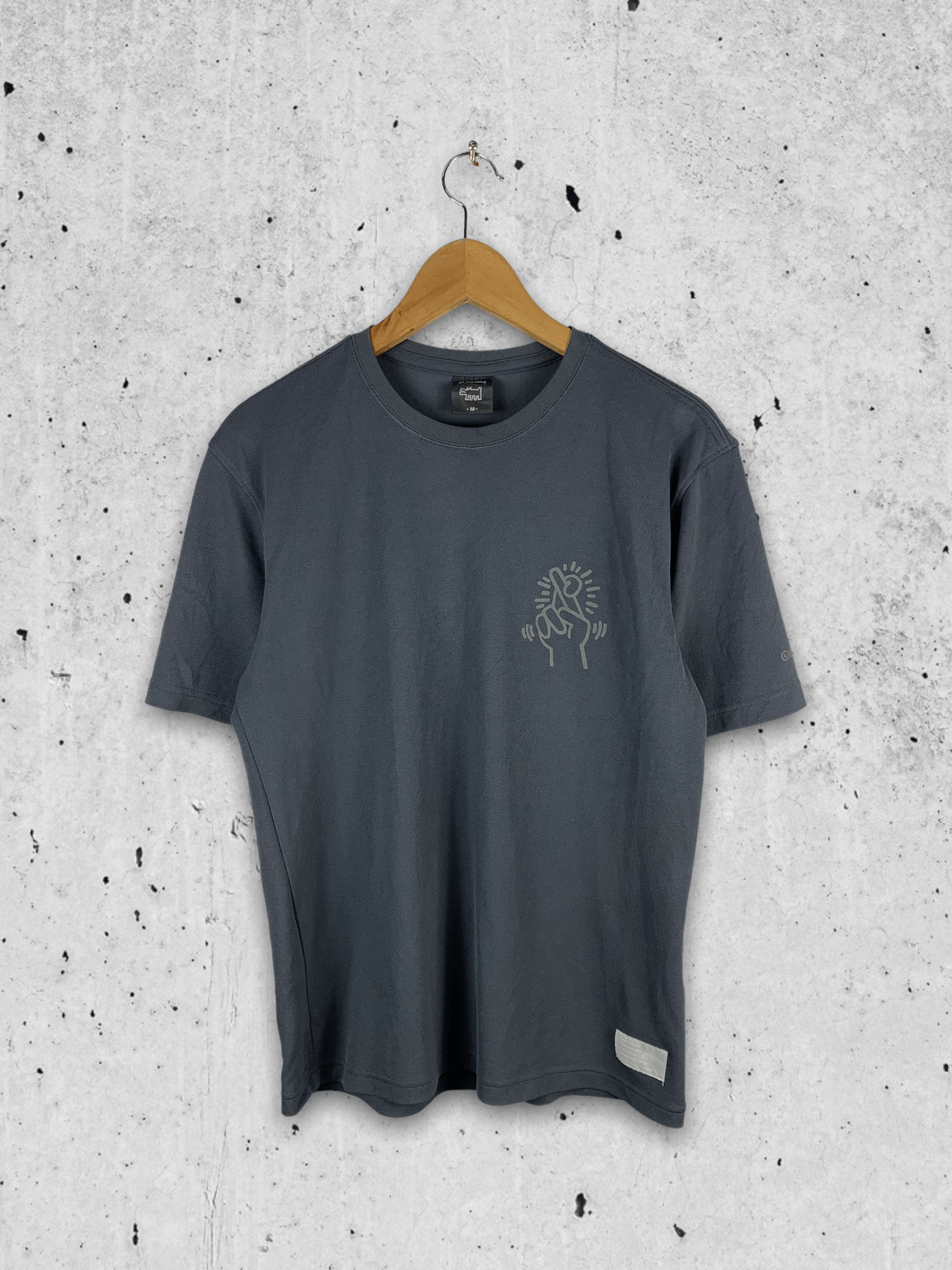 Keith Haring Steals! Keith Haring Uniqlo Jersey Tee Size US M / EU 48-50 / 2 - 1 Thumbnail