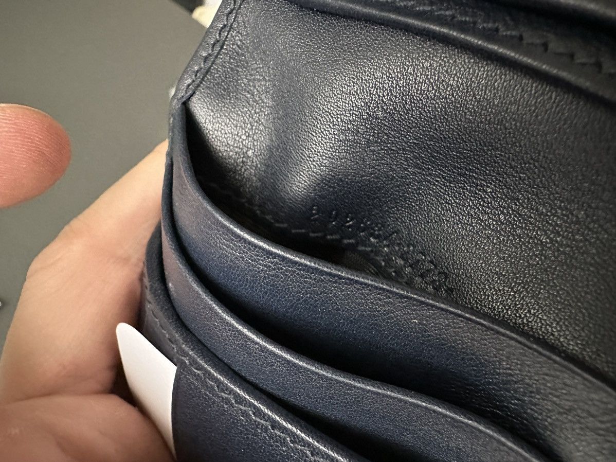 Gucci Rare Runway Brand New Iconic Gucci GG Logo Leather Wallet Size ONE SIZE - 19 Thumbnail