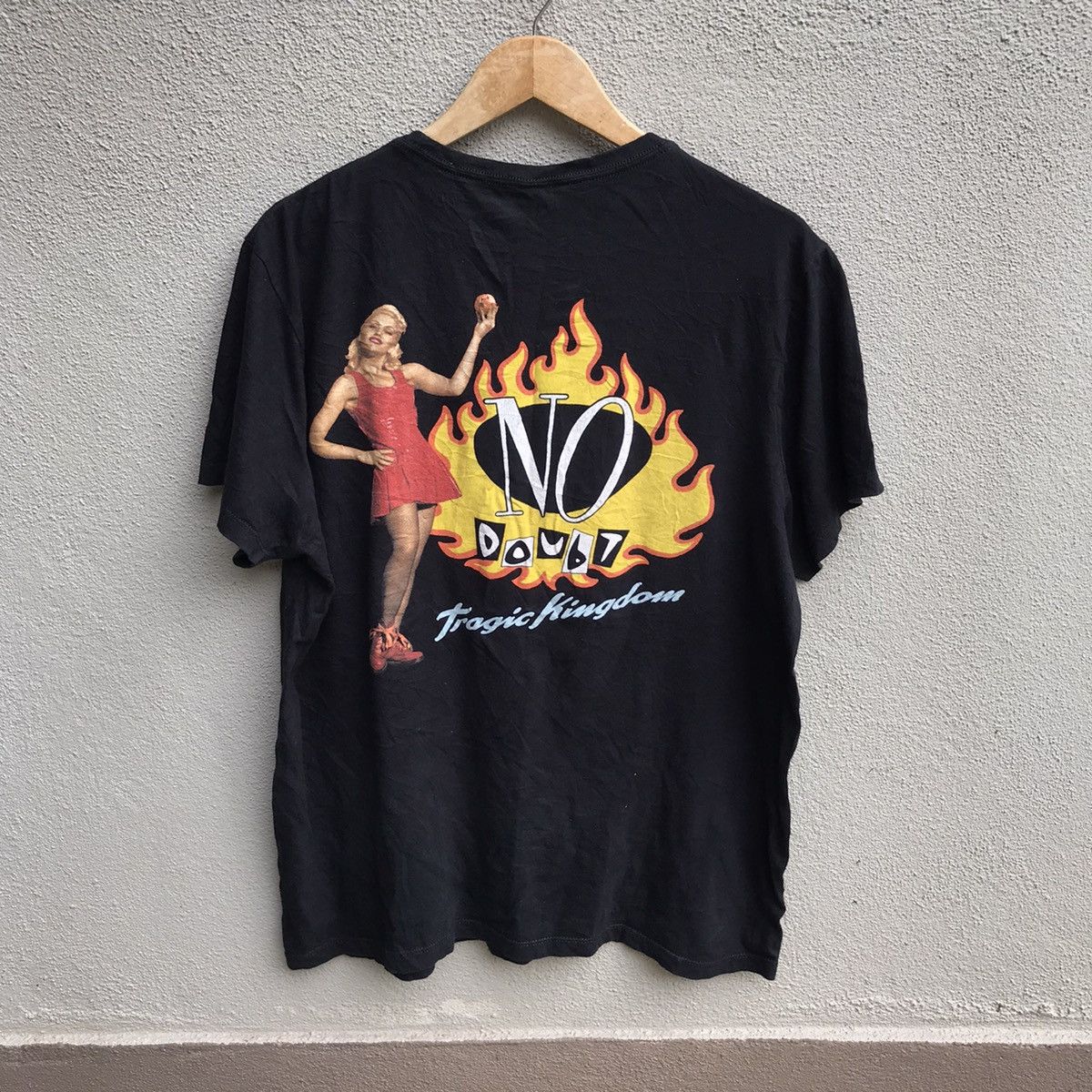 Band Tees NO DOUBT band tee gwen stefani Size US L / EU 52-54 / 3 - 1 Thumbnail