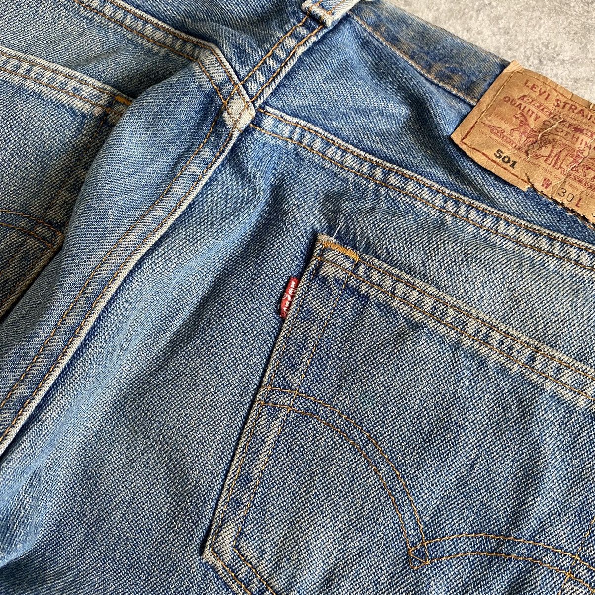 Levi's Size 30x30.5 Vintage 90's Levi's 501 Stone Washed Jeans Size US 30 / EU 46 - 15 Thumbnail