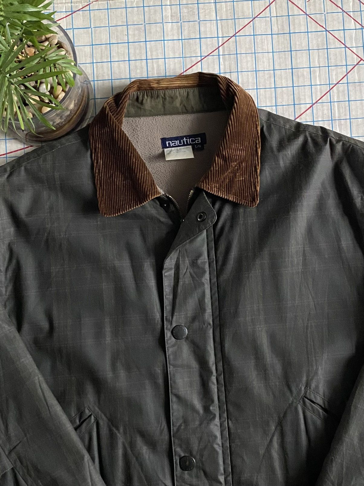 Flannel × Nautica × Vintage Vintage Nautica Tartan Flannel Coat With Corduroy Collar Size US L / EU 52-54 / 3 - 4 Thumbnail