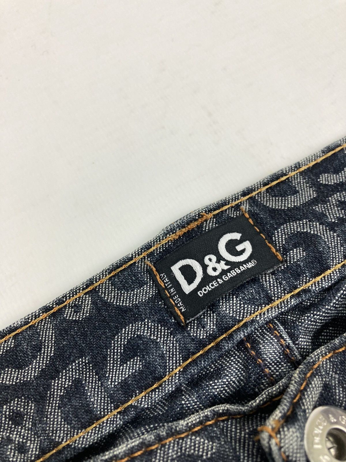 Dolce & Gabbana Vintage Dolce & Gabbana jeans monogram Size US 33 - 10 Thumbnail