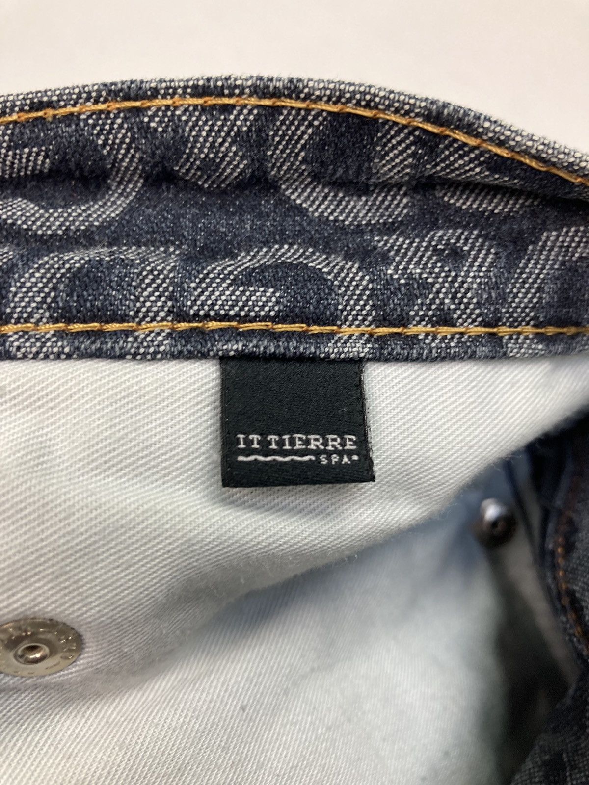 Dolce & Gabbana Vintage Dolce & Gabbana jeans monogram Size US 33 - 13 Thumbnail