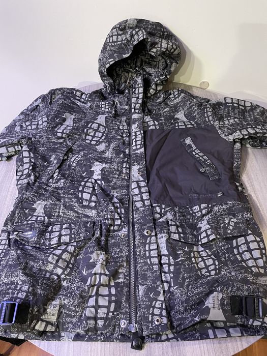 Grenade snow outlet jacket