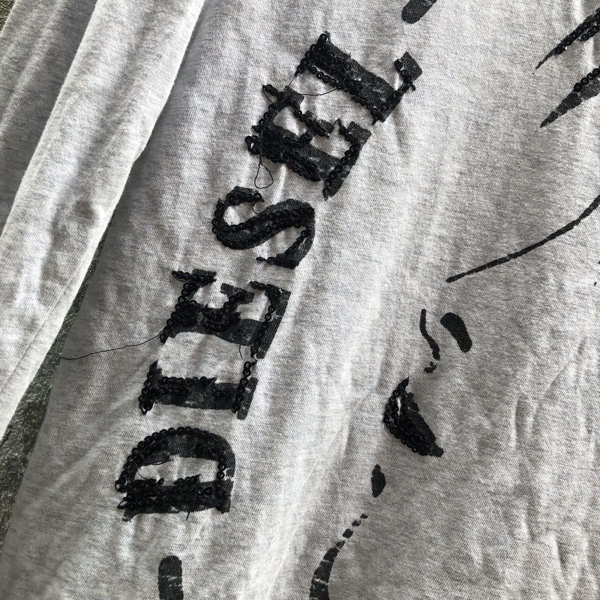 Diesel Vintage Diesel Long Tshirt v neck Size M / US 6-8 / IT 42-44 - 4 Thumbnail