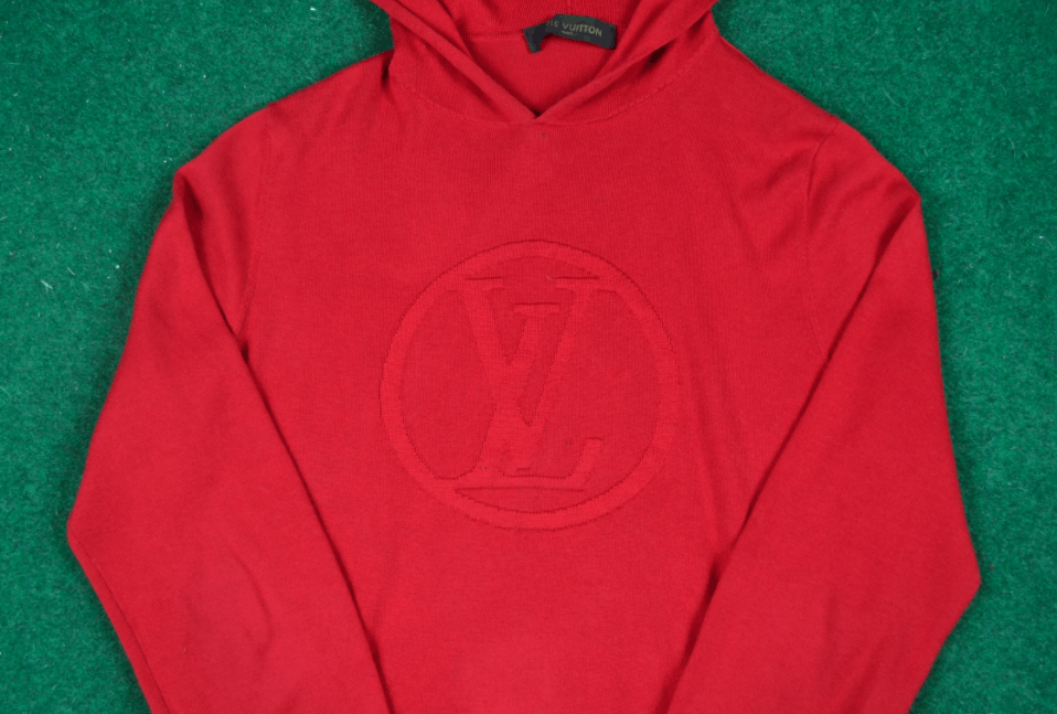 Louis Vuitton LV Big Logo Knit Japan Louis Vuitton Made Sweater Hoodie Size US S / EU 44-46 / 1 - 1 Thumbnail