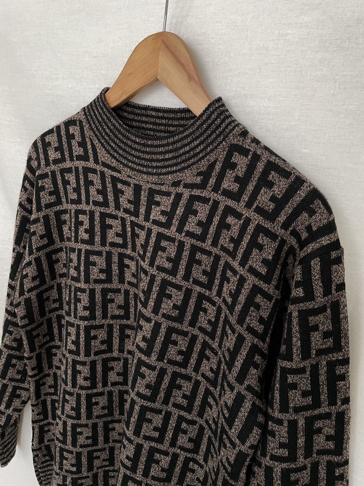 Other Vintage FF Monogram Wool Sweater Size US S / EU 44-46 / 1 - 3 Thumbnail