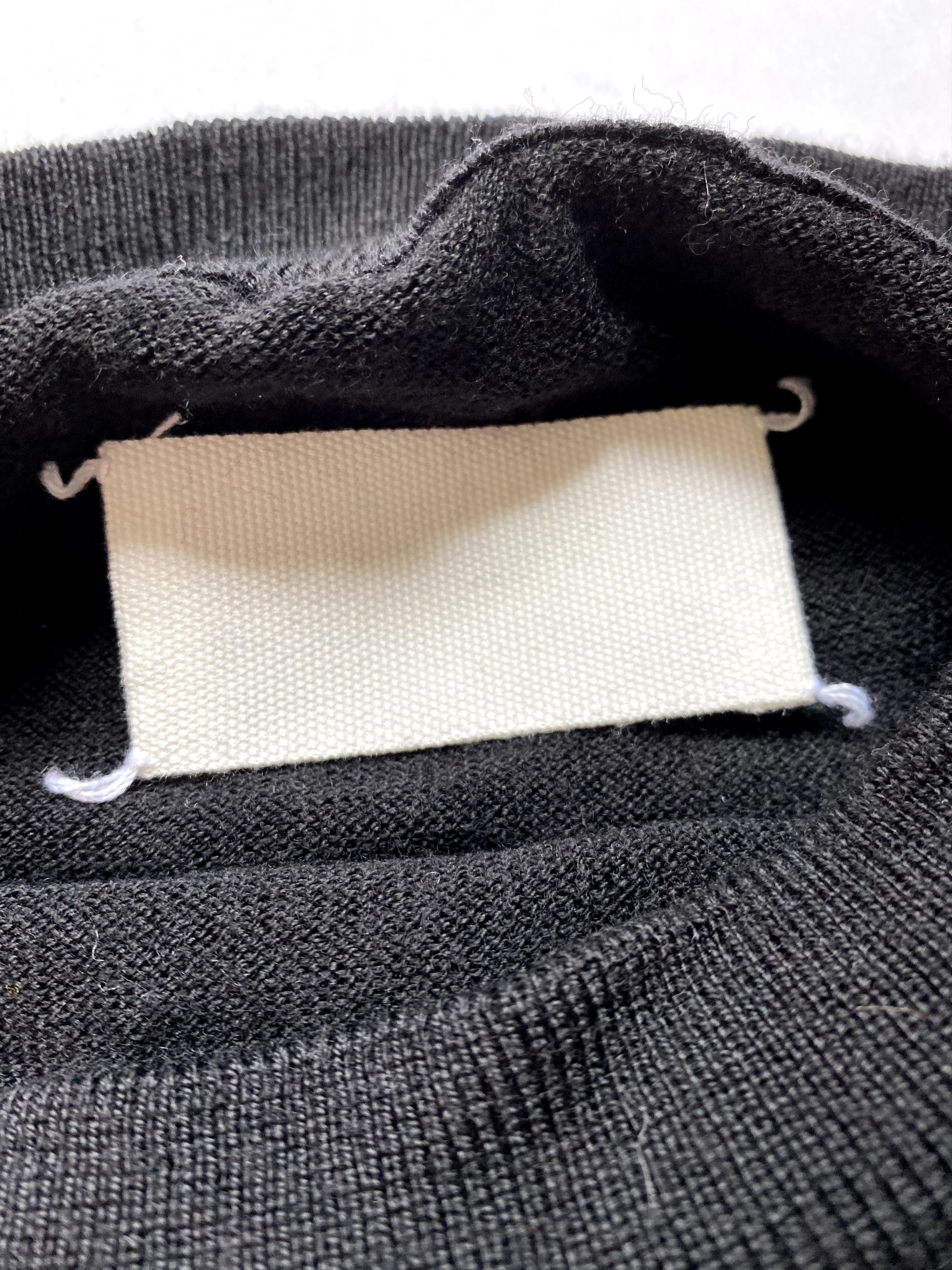 Maison Margiela ⚡️QUICK SALE⚡️2007 Martin Margiela Black Sleeveless Sweater Size US S / EU 44-46 / 1 - 3 Thumbnail