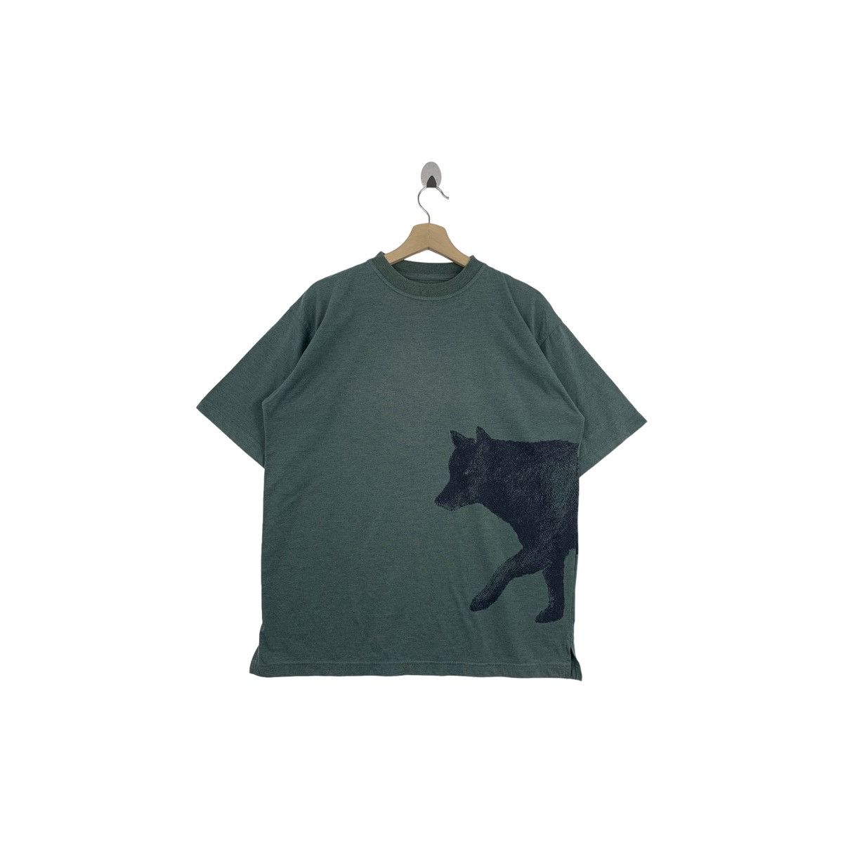 Rare!!Vintage JACK WOLFSKIN born to be wild outdoor tshirt