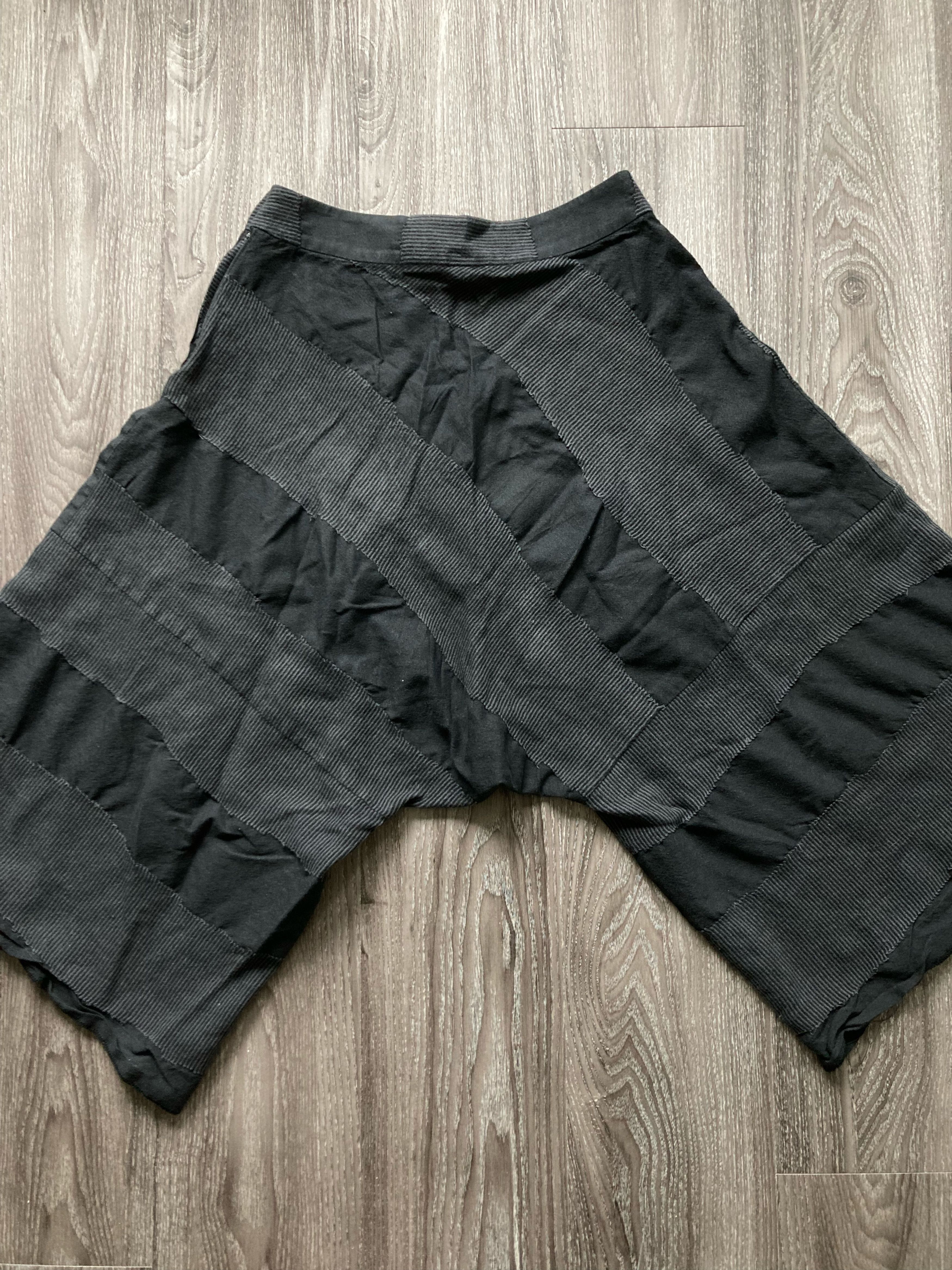 Issey Miyake HAAT Issey Miyake Gaucho Patchwork Pants Size US 28 / EU 44 - 2 Thumbnail
