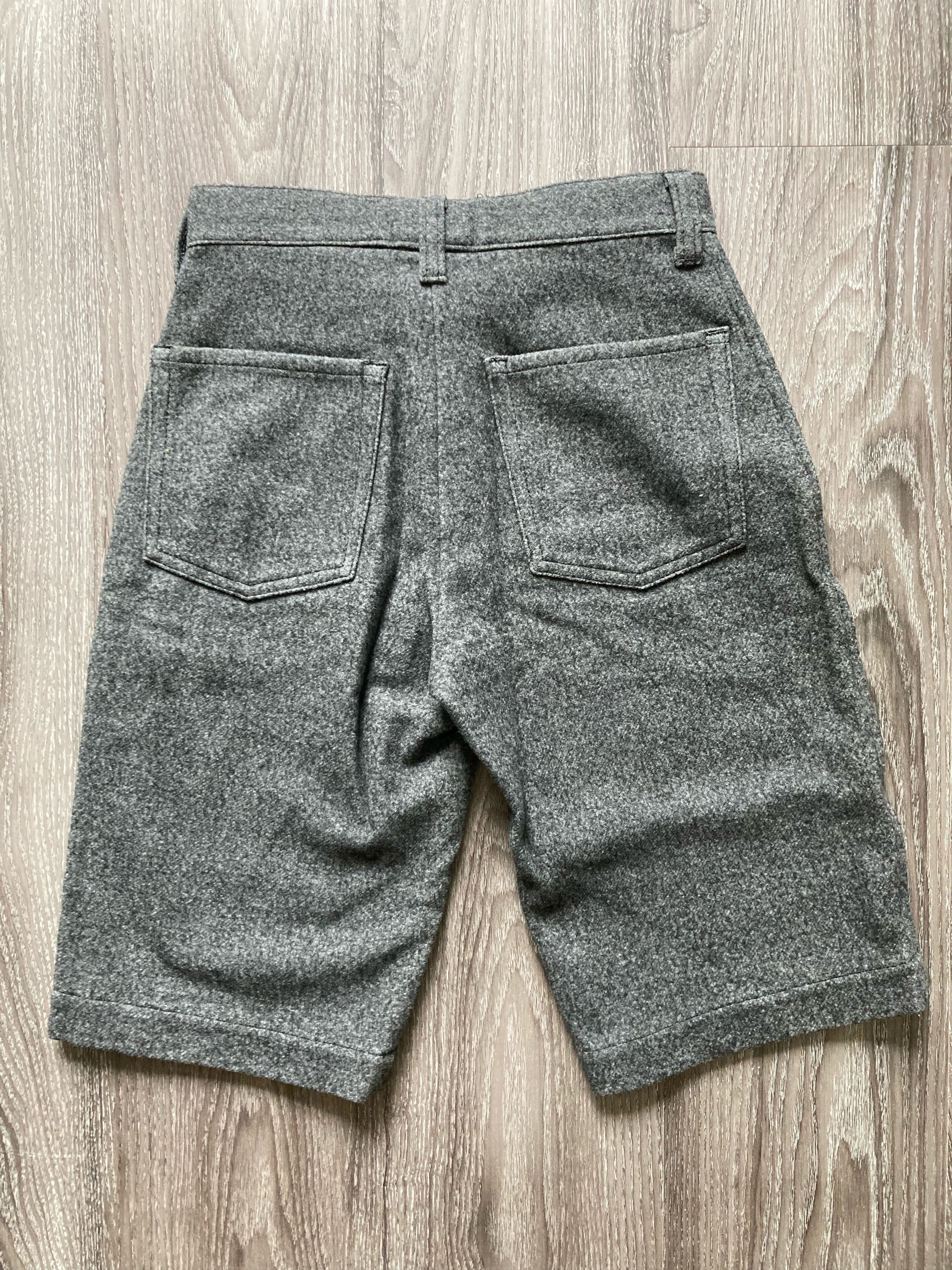 Comme des Garcons AD11 Comme des Garcons Tricot Boiled Wool Shorts Size US 26 / EU 42 - 4 Thumbnail