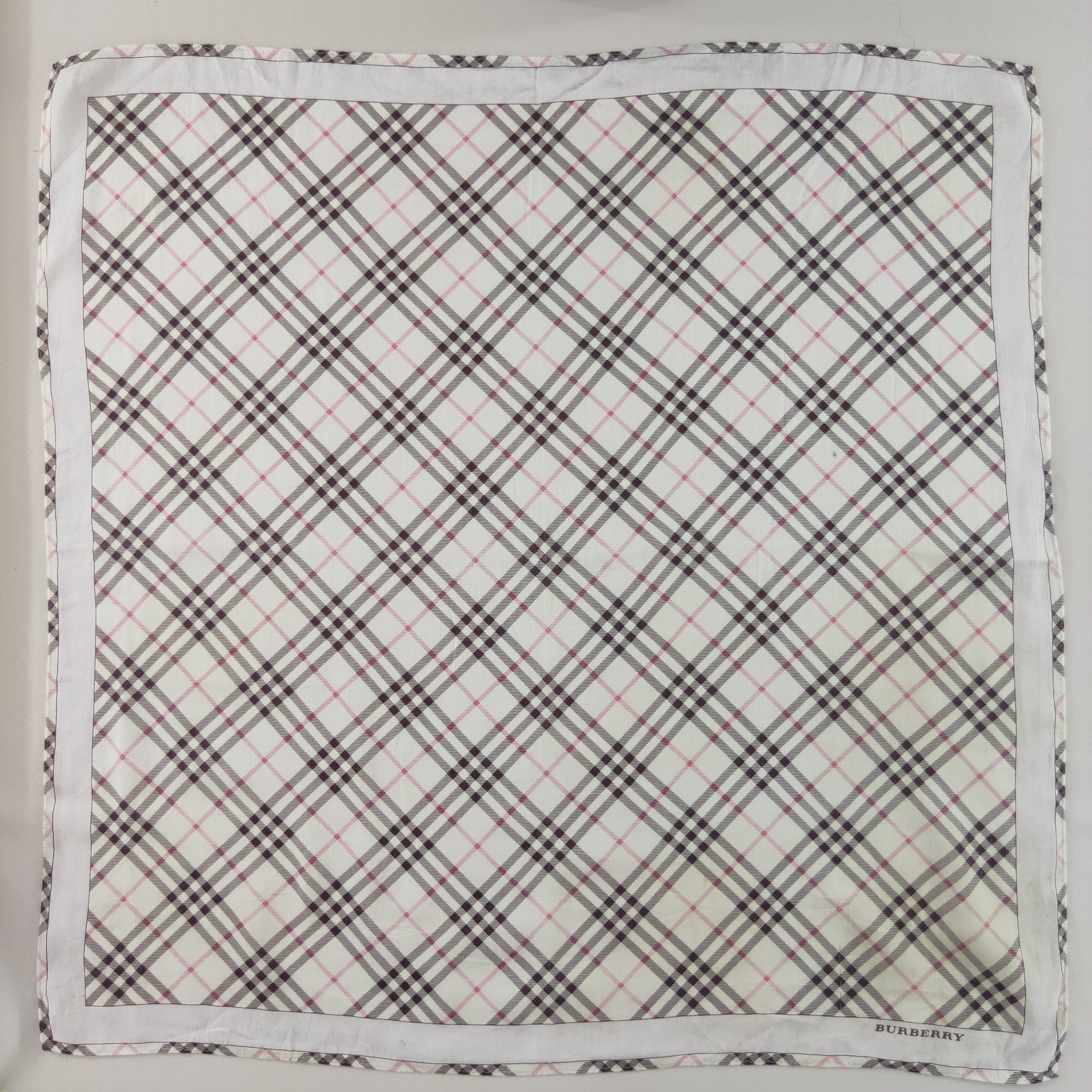 Burberry Burberry Handkerchief neckerchief bandana - 3F1942 Size ONE SIZE - 5 Thumbnail