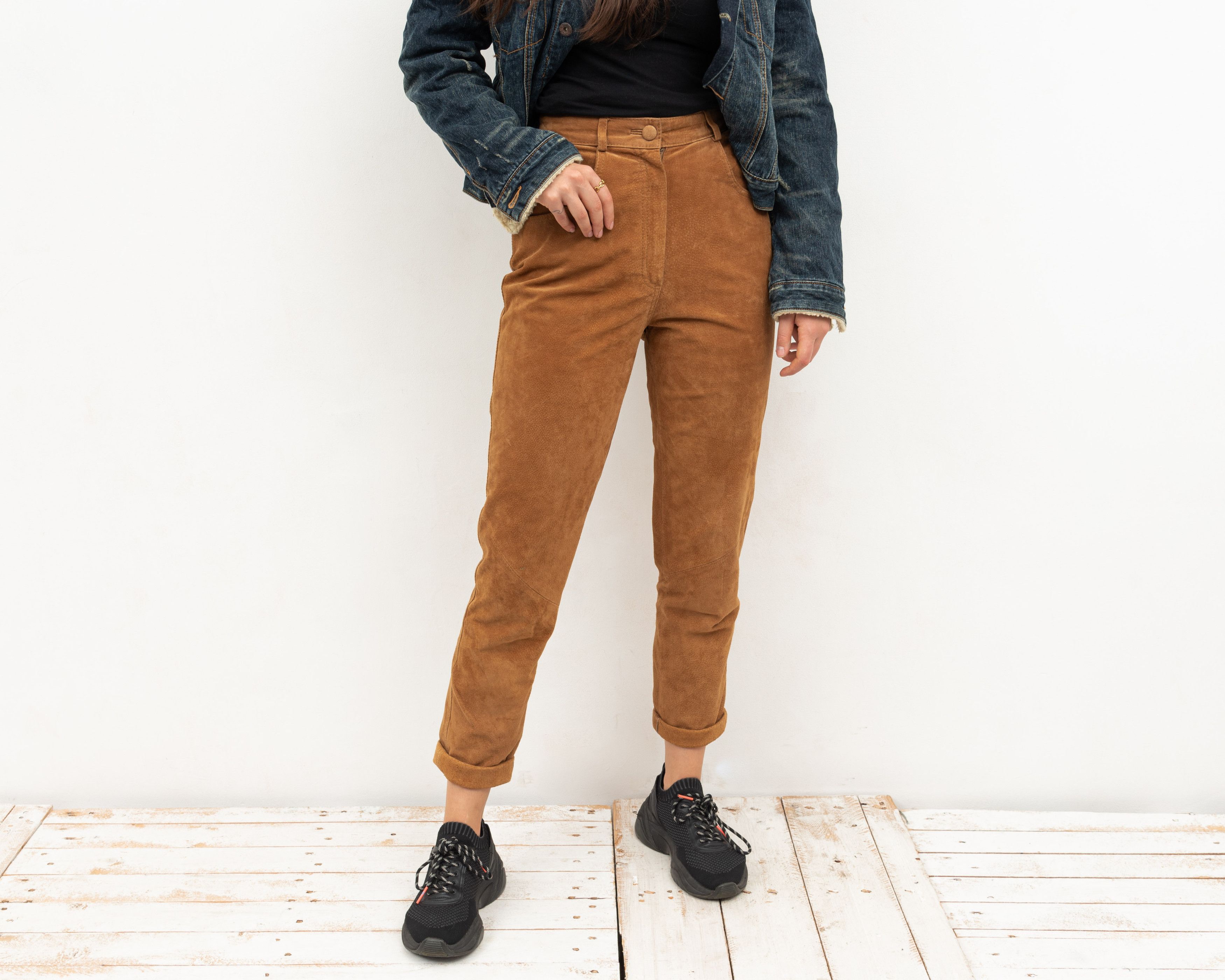 Other × Vintage Genuine US 4 Suede UK 8 Leather High Waisted Trousers Pants Size 27" / US 4 / IT 40 - 1 Thumbnail