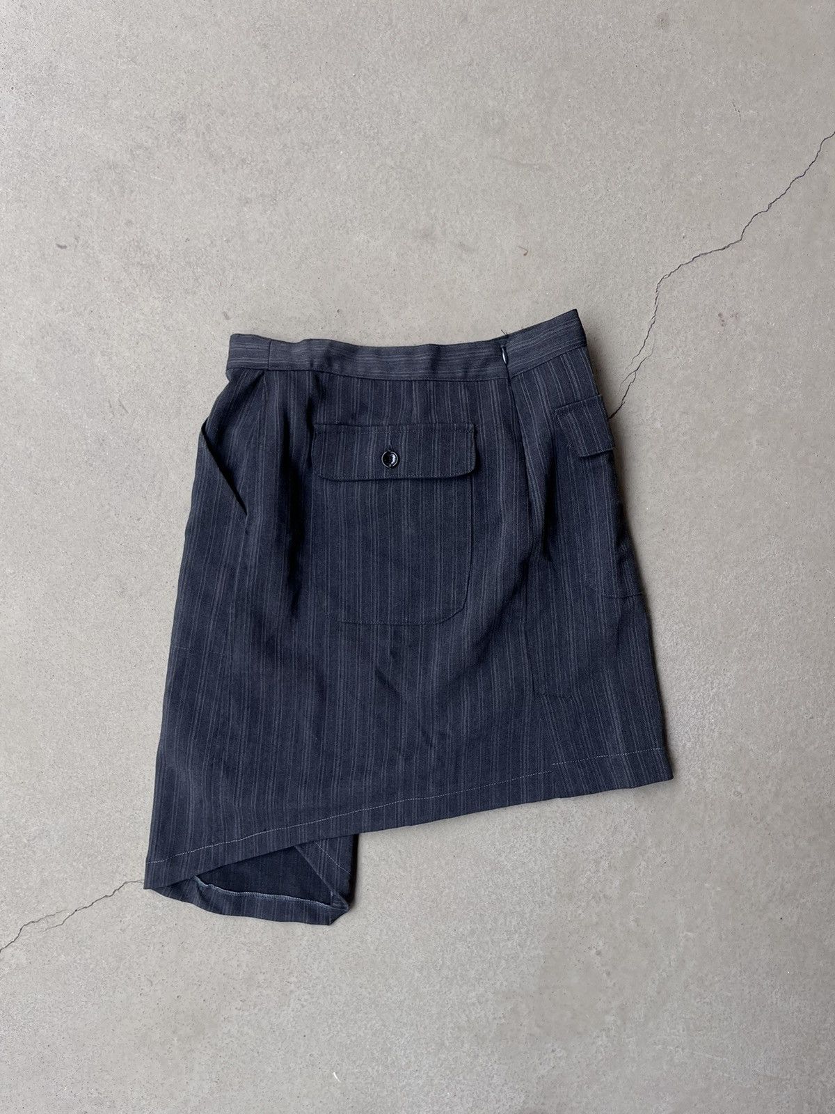 Dolce & Gabbana D&g bondage pinstripe skirt Size 26" / US 2 / IT 38 - 4 Thumbnail