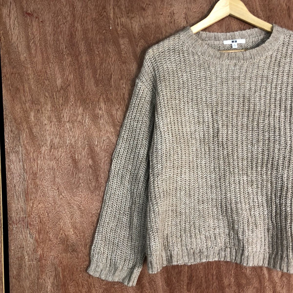 Vintage Uniqlo japan sweatshirt Knitwear #H098 Size US M / EU 48-50 / 2 - 7 Thumbnail