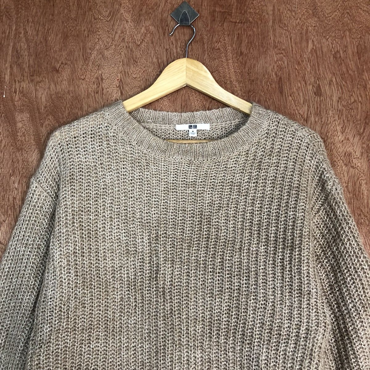 Vintage Uniqlo japan sweatshirt Knitwear #H098 Size US M / EU 48-50 / 2 - 9 Thumbnail