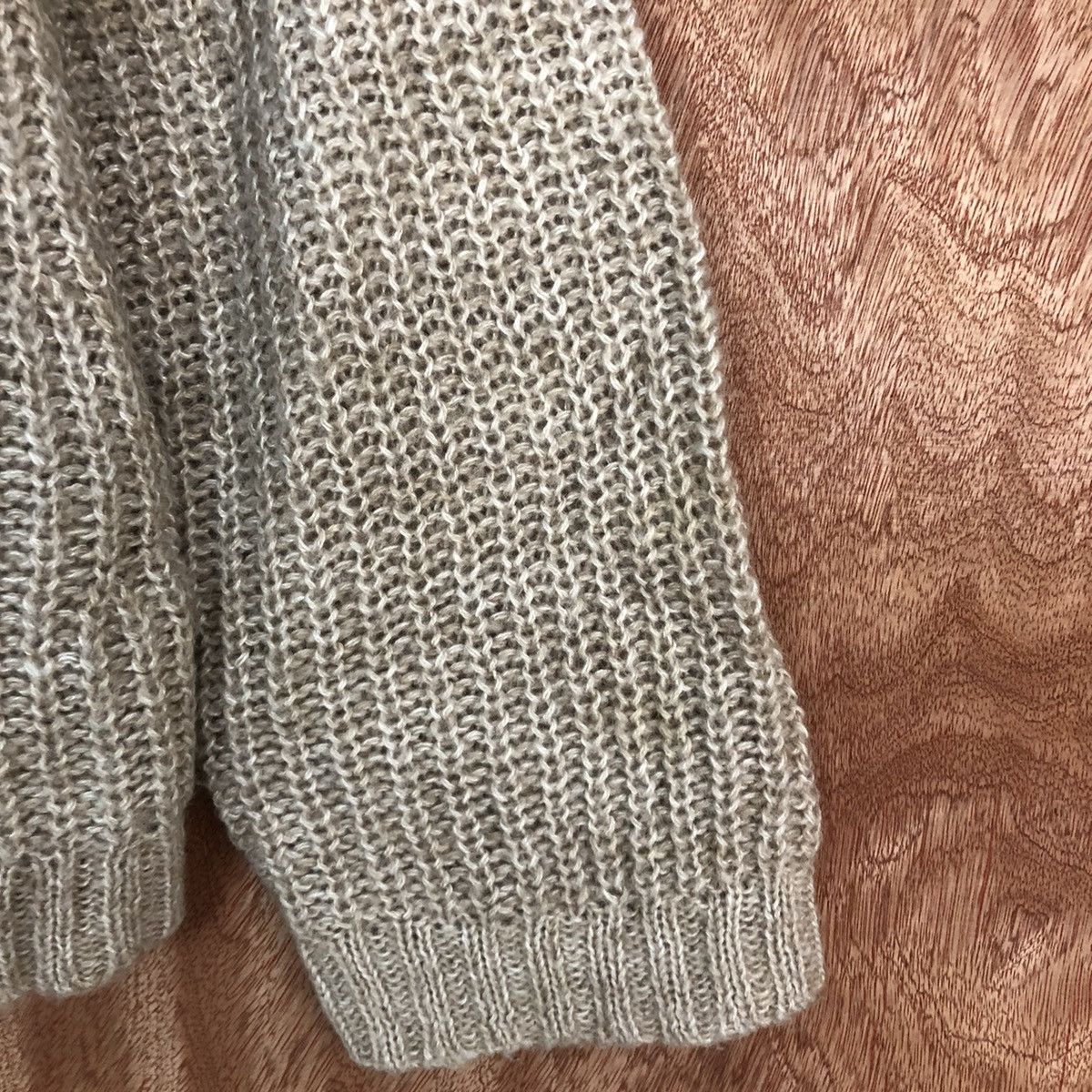 Vintage Uniqlo japan sweatshirt Knitwear #H098 Size US M / EU 48-50 / 2 - 4 Thumbnail