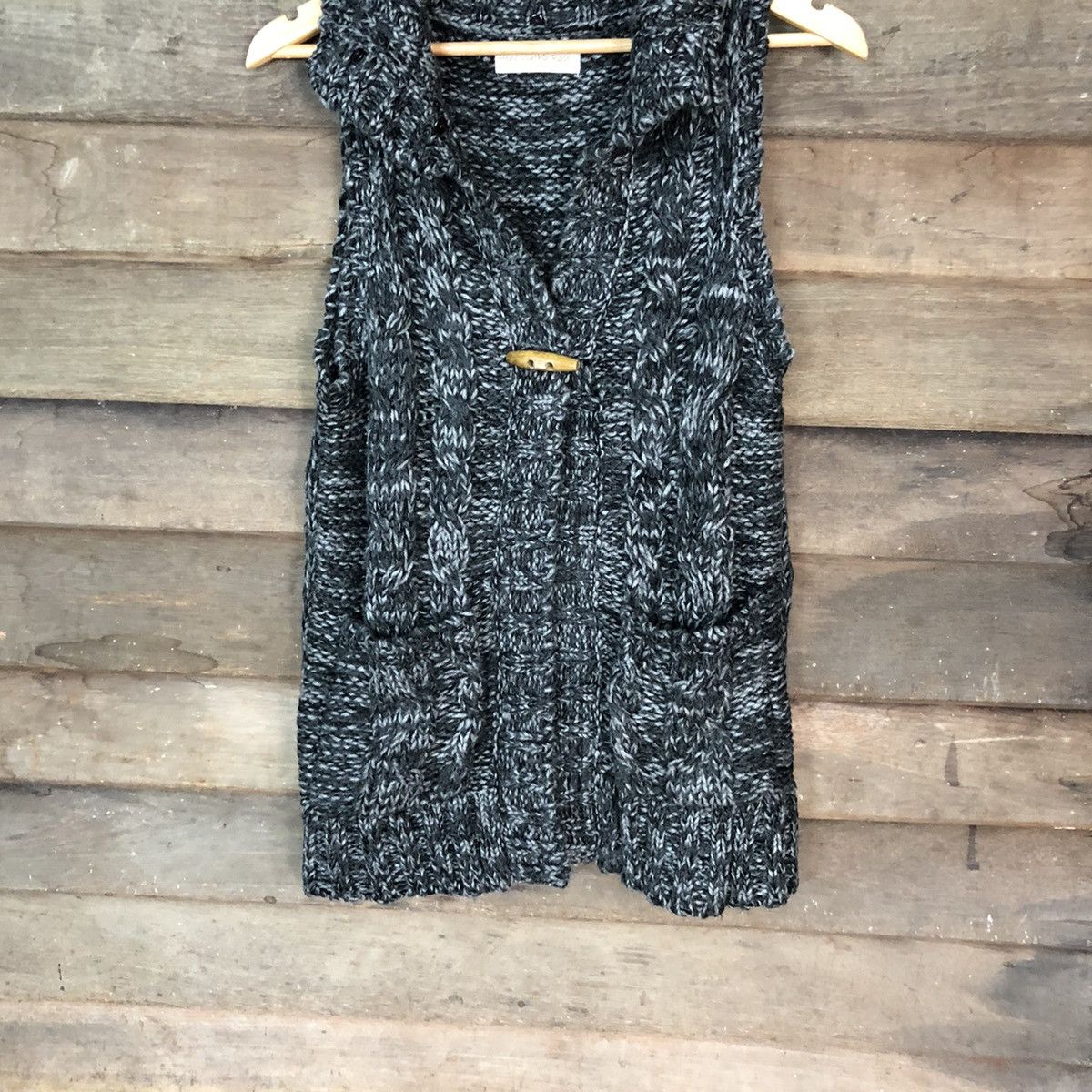 Aran Isles Knitwear Honey Suckie Rose Grey Vest Knitwear #H250 Size US M / EU 48-50 / 2 - 3 Thumbnail