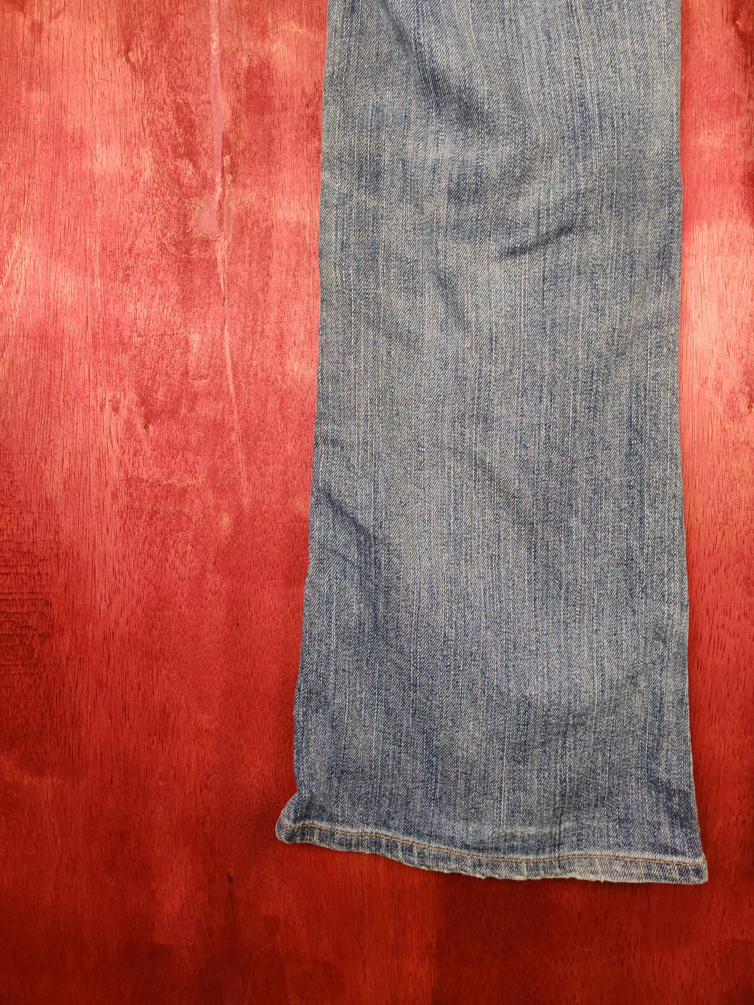 Levi's × Vintage Levi's Lady Style Blue faded jeans vintage Denim #5972 Size 30" / US 8 / IT 44 - 9 Thumbnail