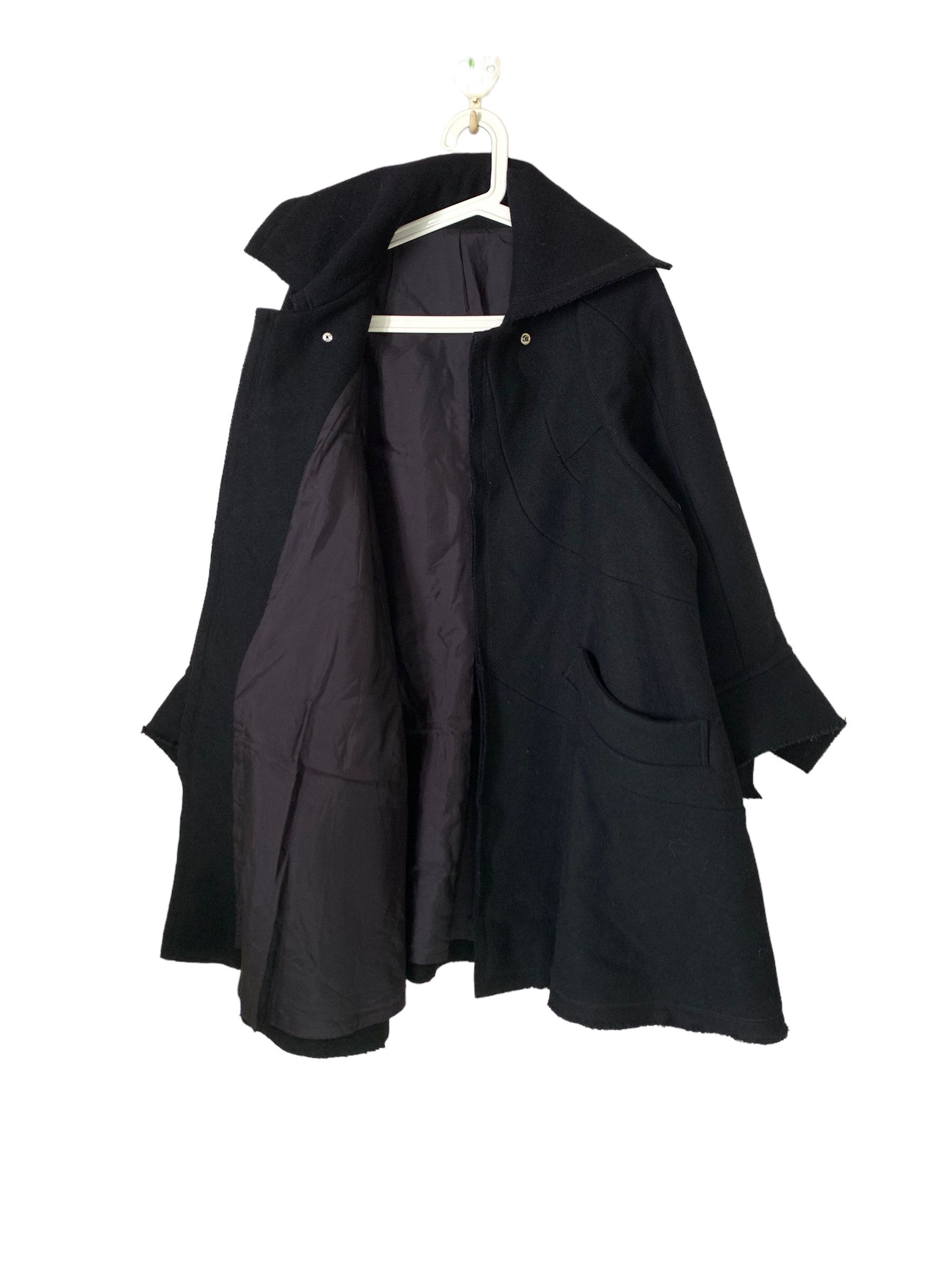 Designer × Undercover AW03 Undercover paper doll wool coat Size US S / EU 44-46 / 1 - 4 Thumbnail
